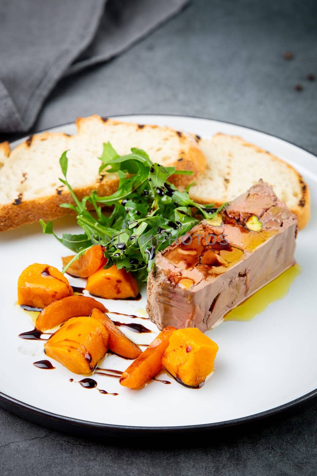 arugula with crusty bread and pate sauce