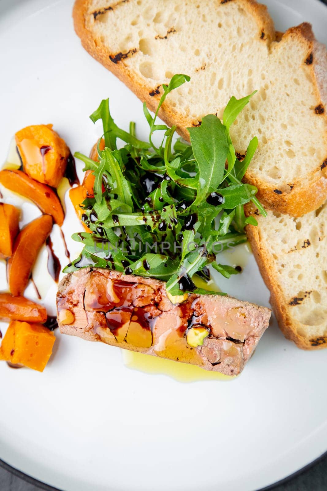 arugula with crusty bread and pate sauce