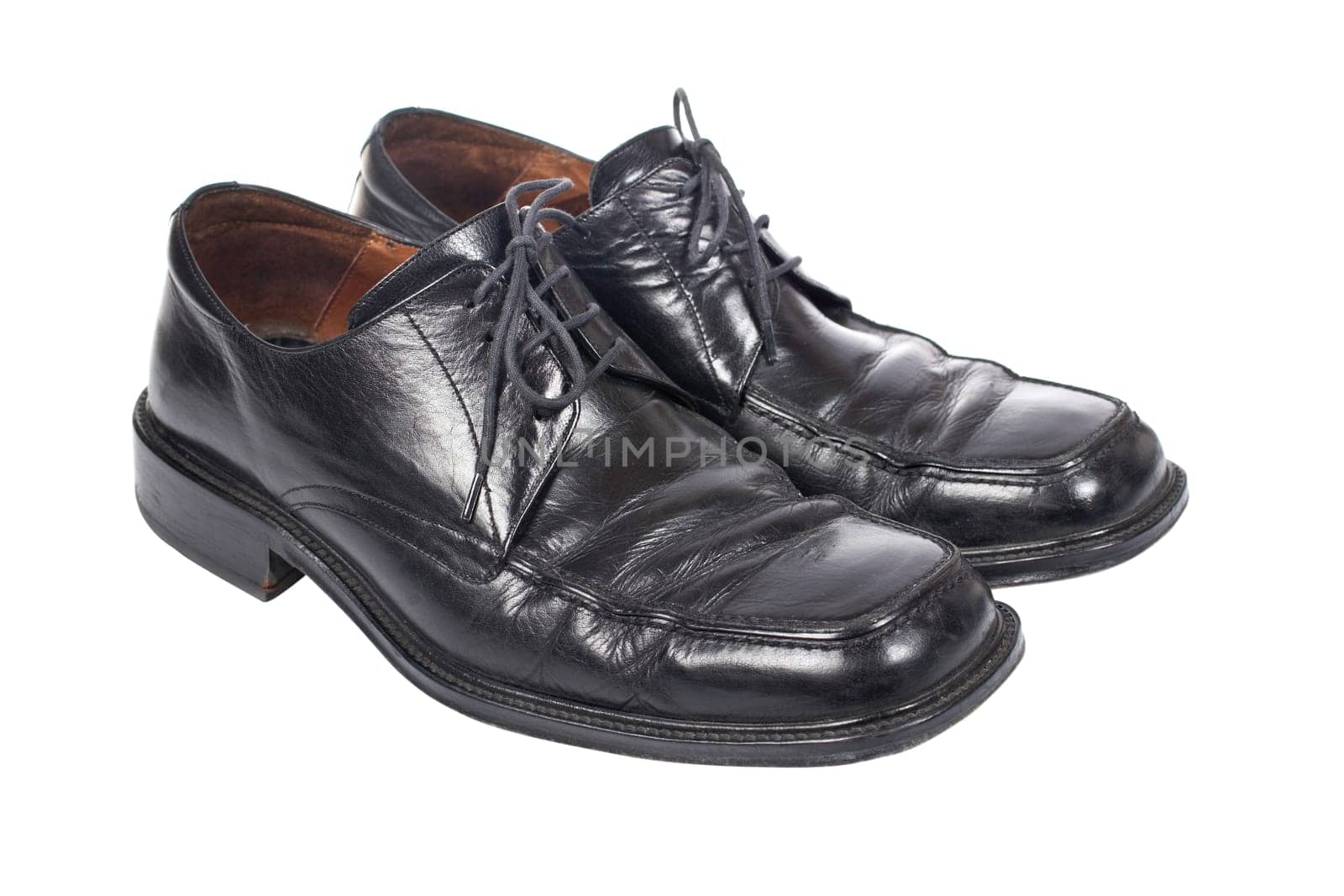 Used black shoes
