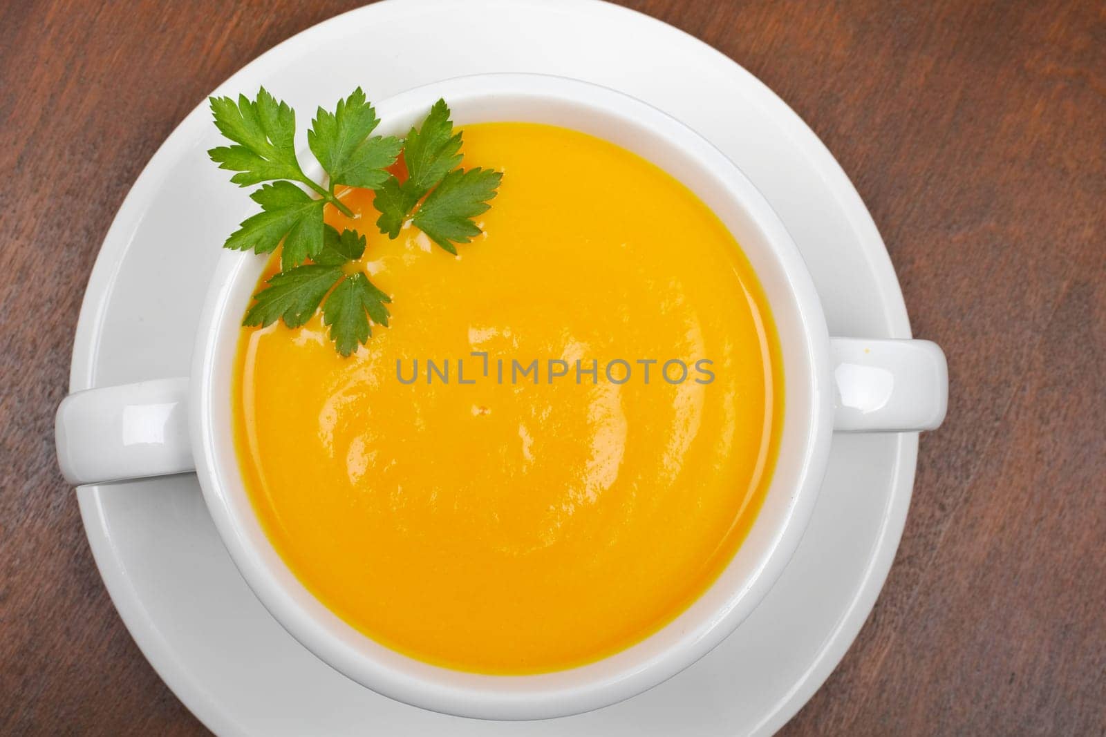 Carrots puree with parsley