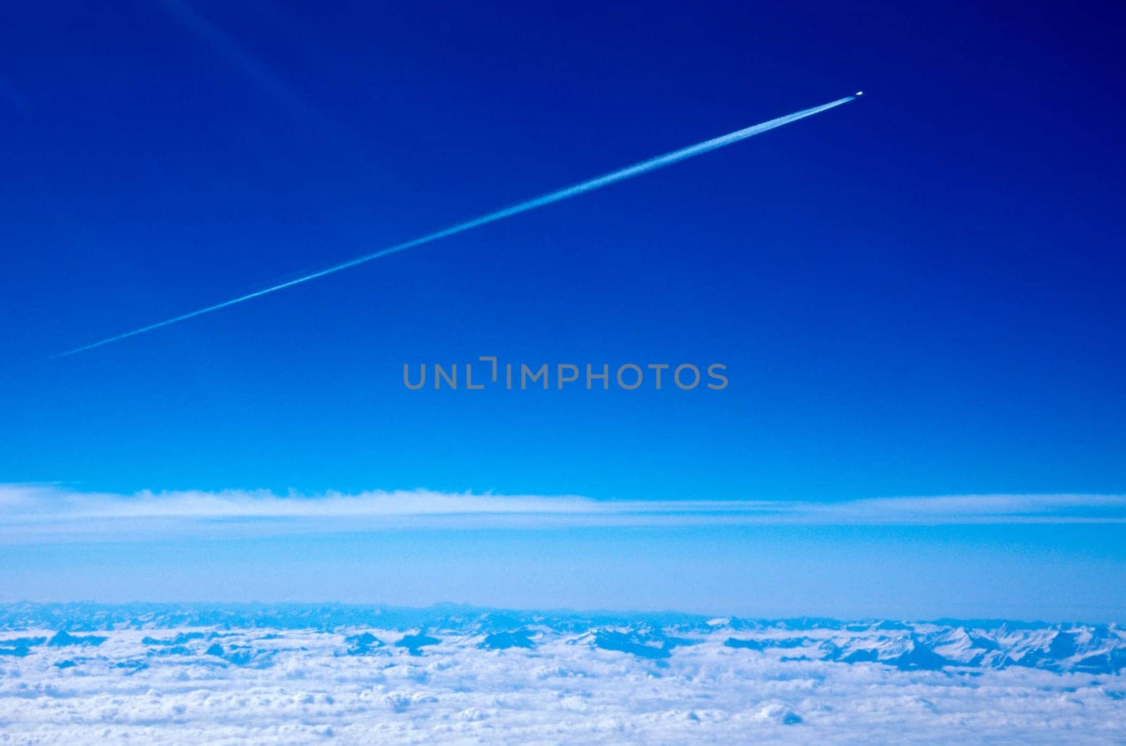 Airplane and contrails