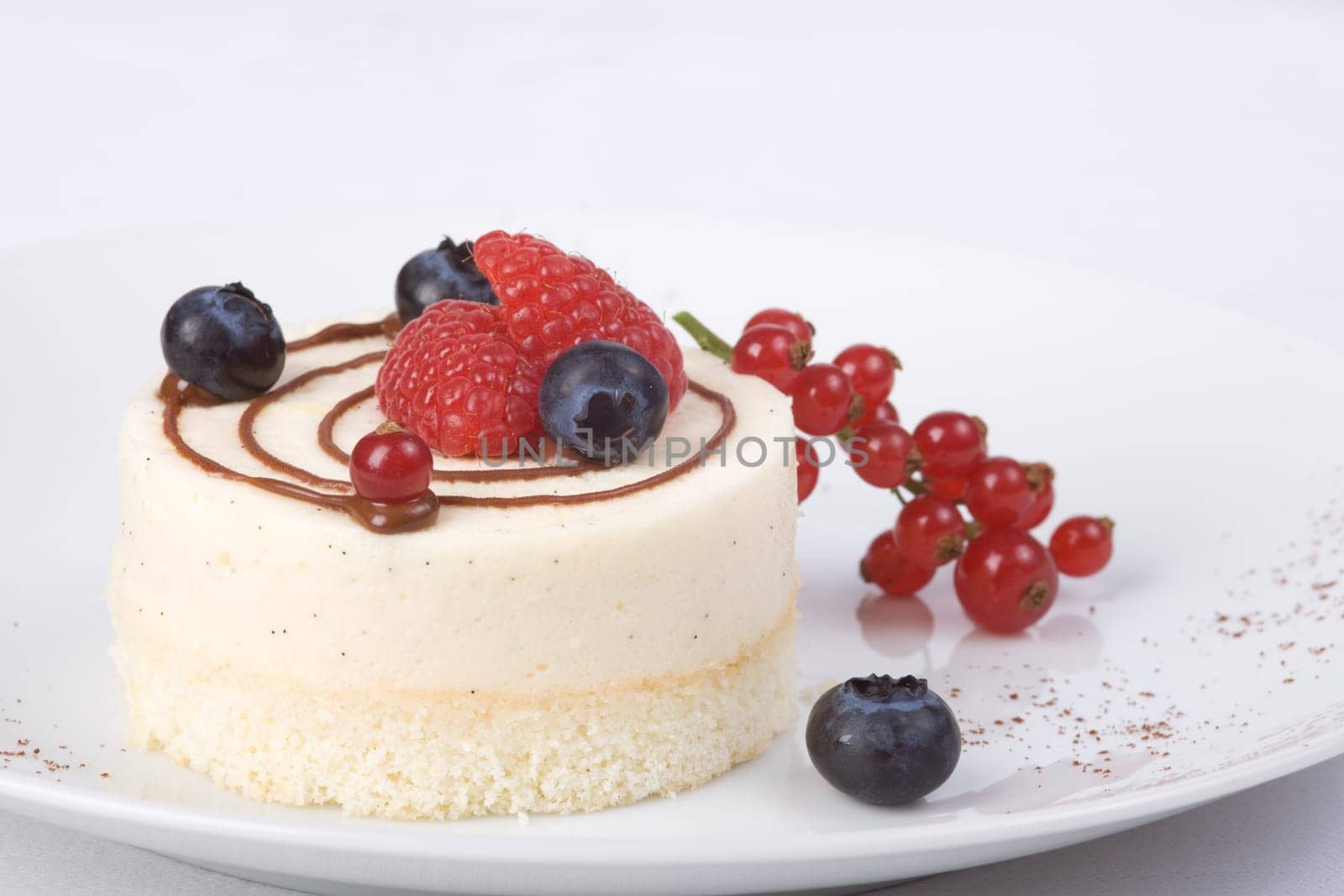 Berries and tartlets