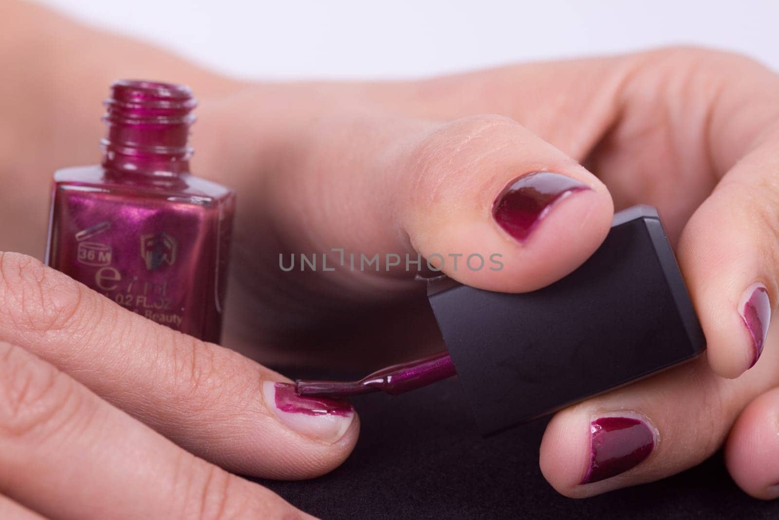 Applying varnish