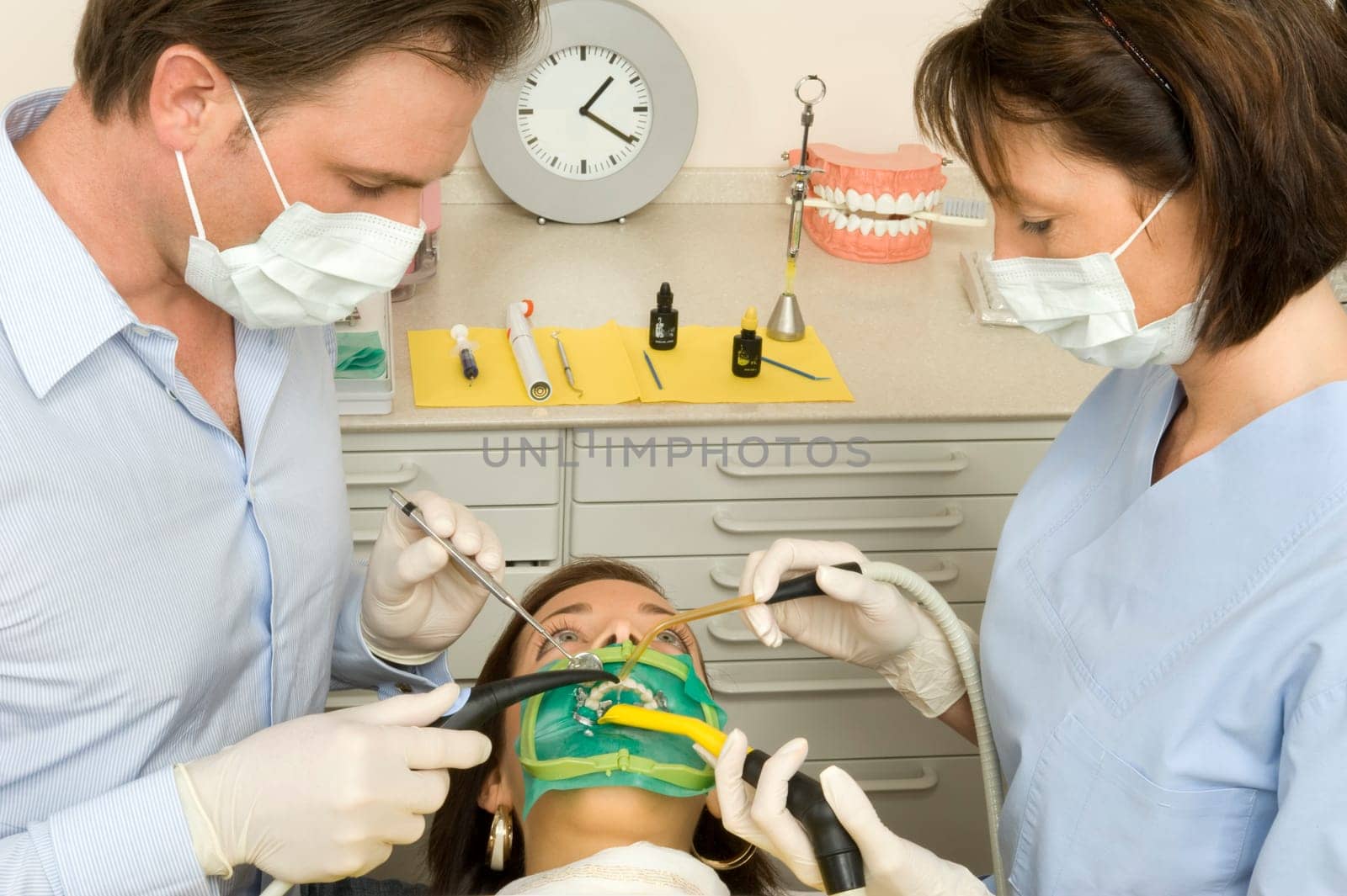 Dentist