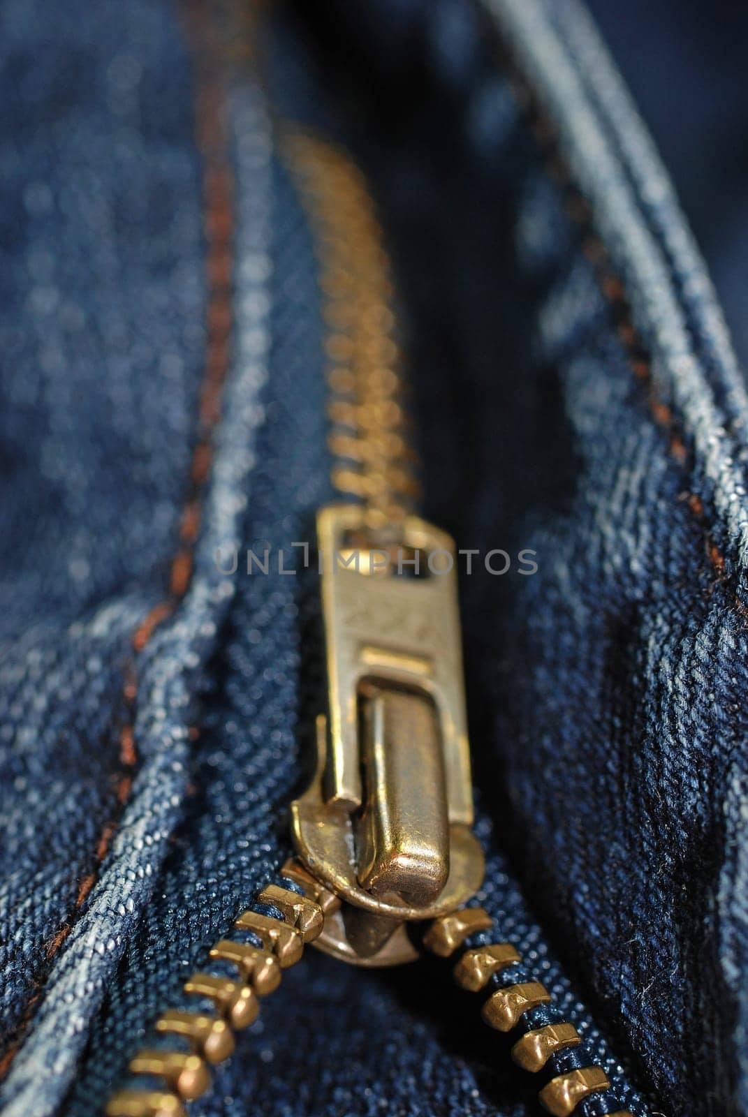 Zipper