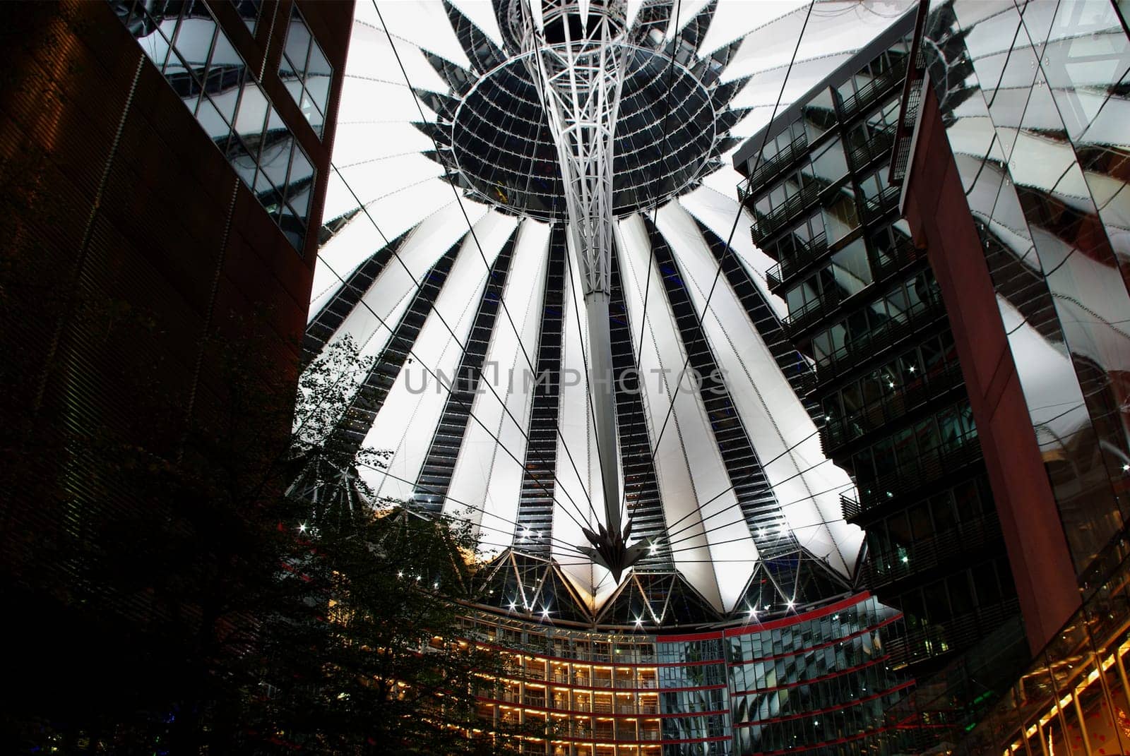 POTZDAMMER PLATZ