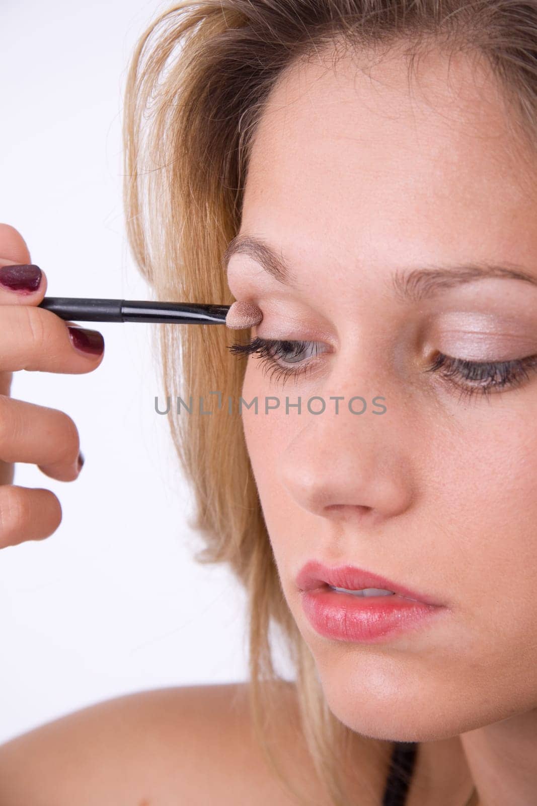 Eyeshadow right