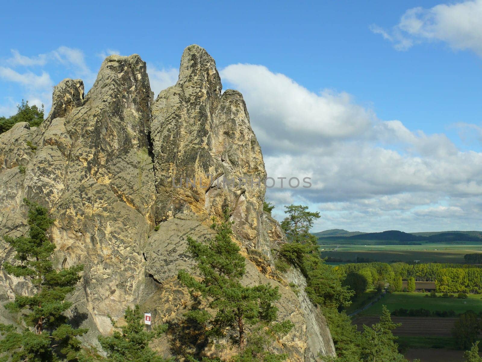 Devil's Wall