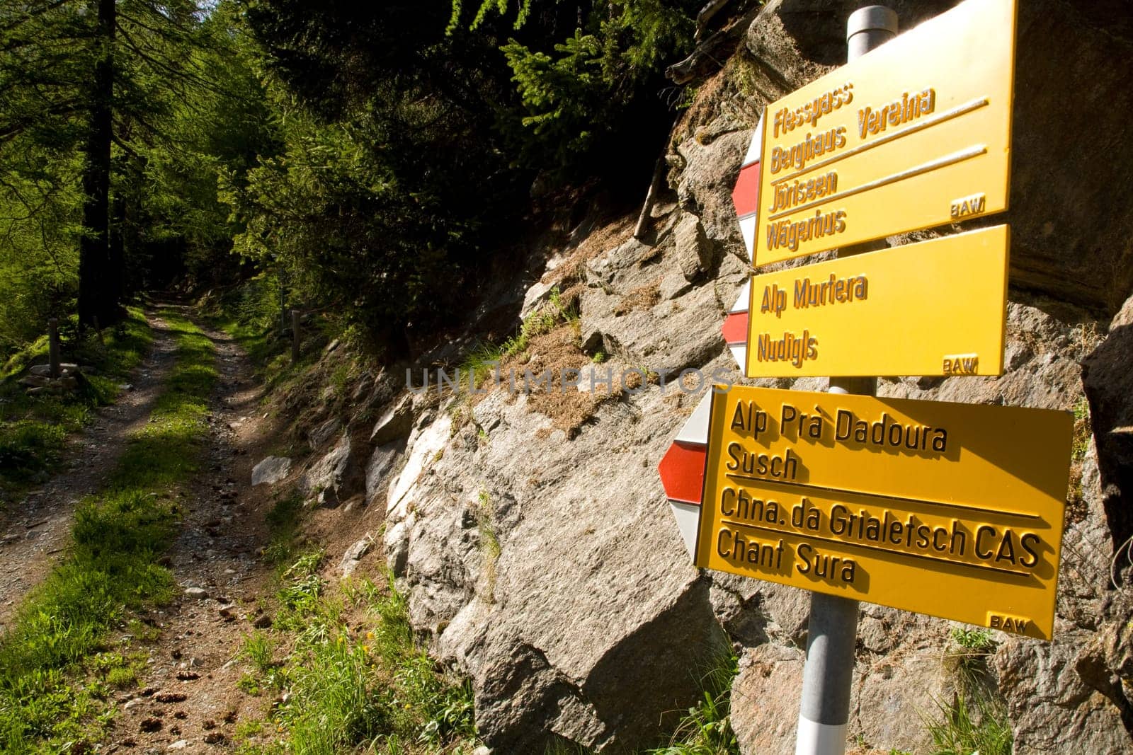 Signpost Hiking Trail Switzerland
