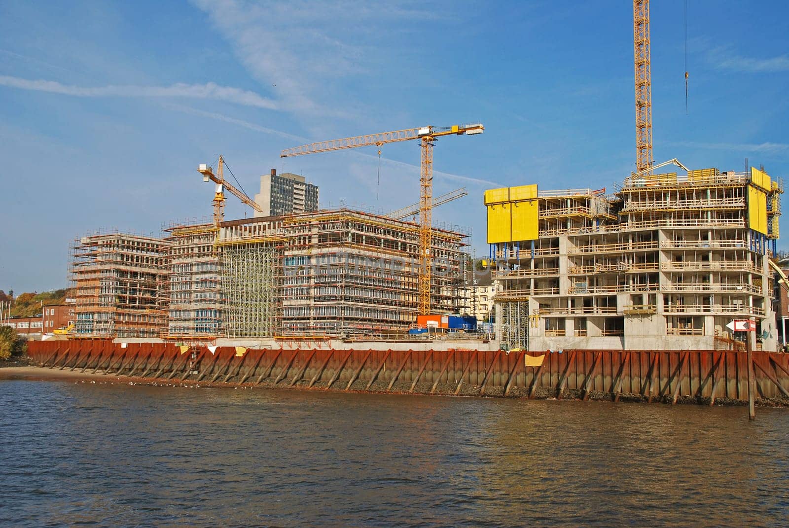 Large-scale construction site in Hamburg