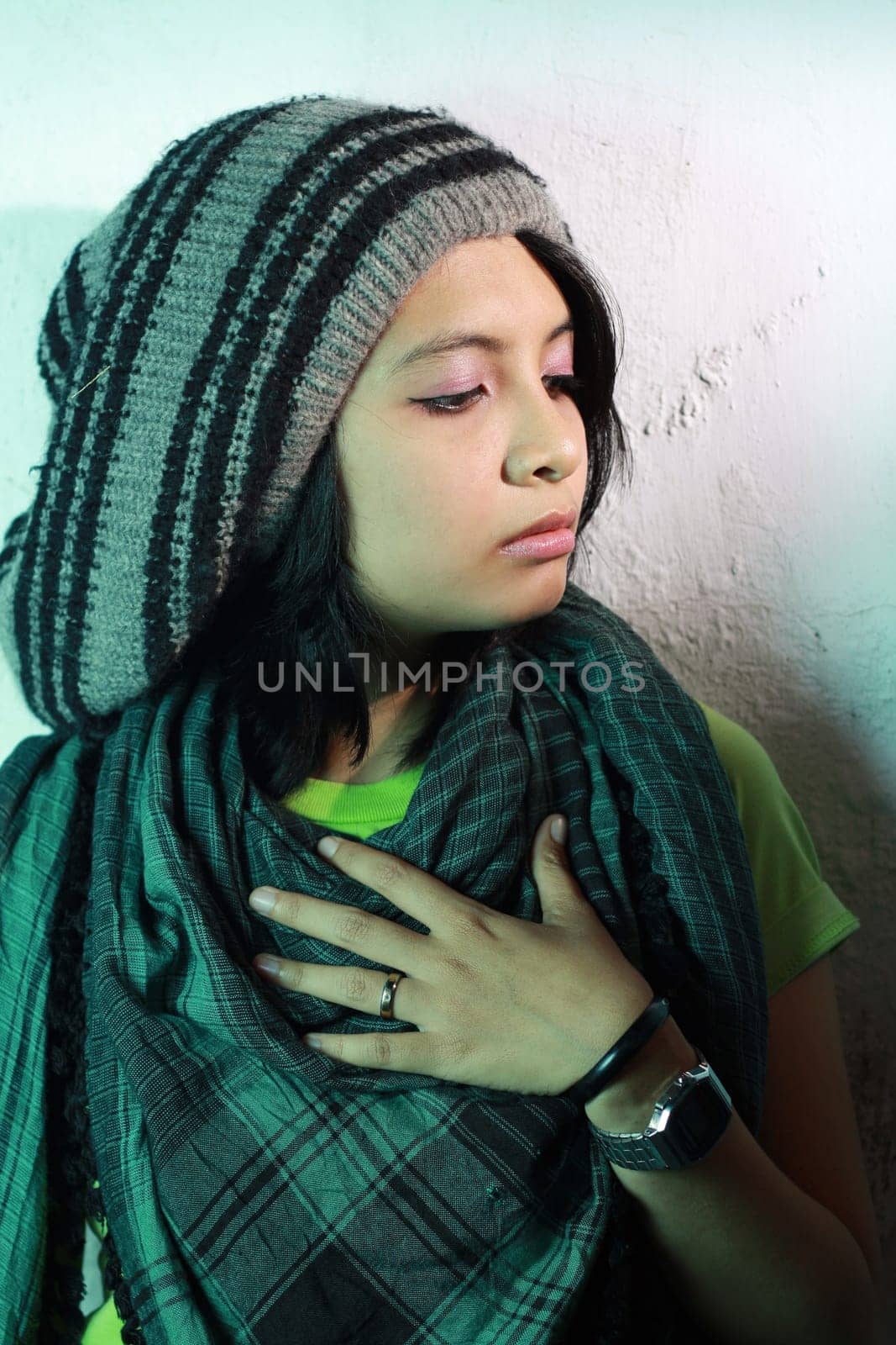 woman wearing scarf