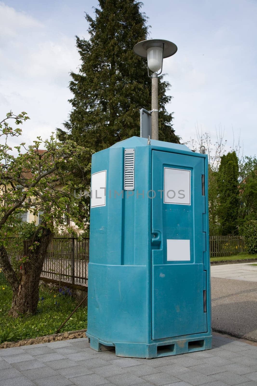 Mobile Toilet