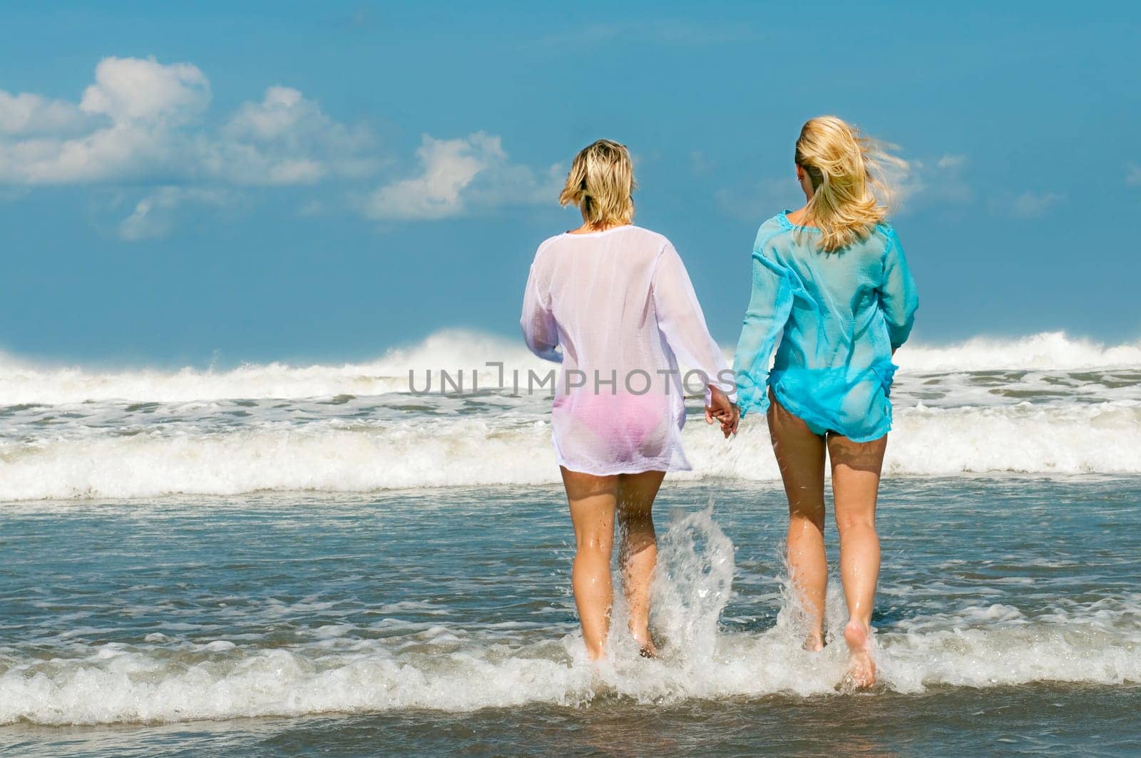 2 girls on the beach