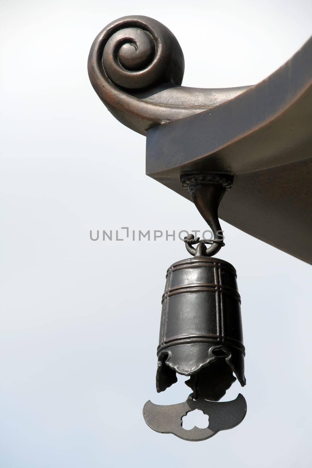 Oriental wind chime