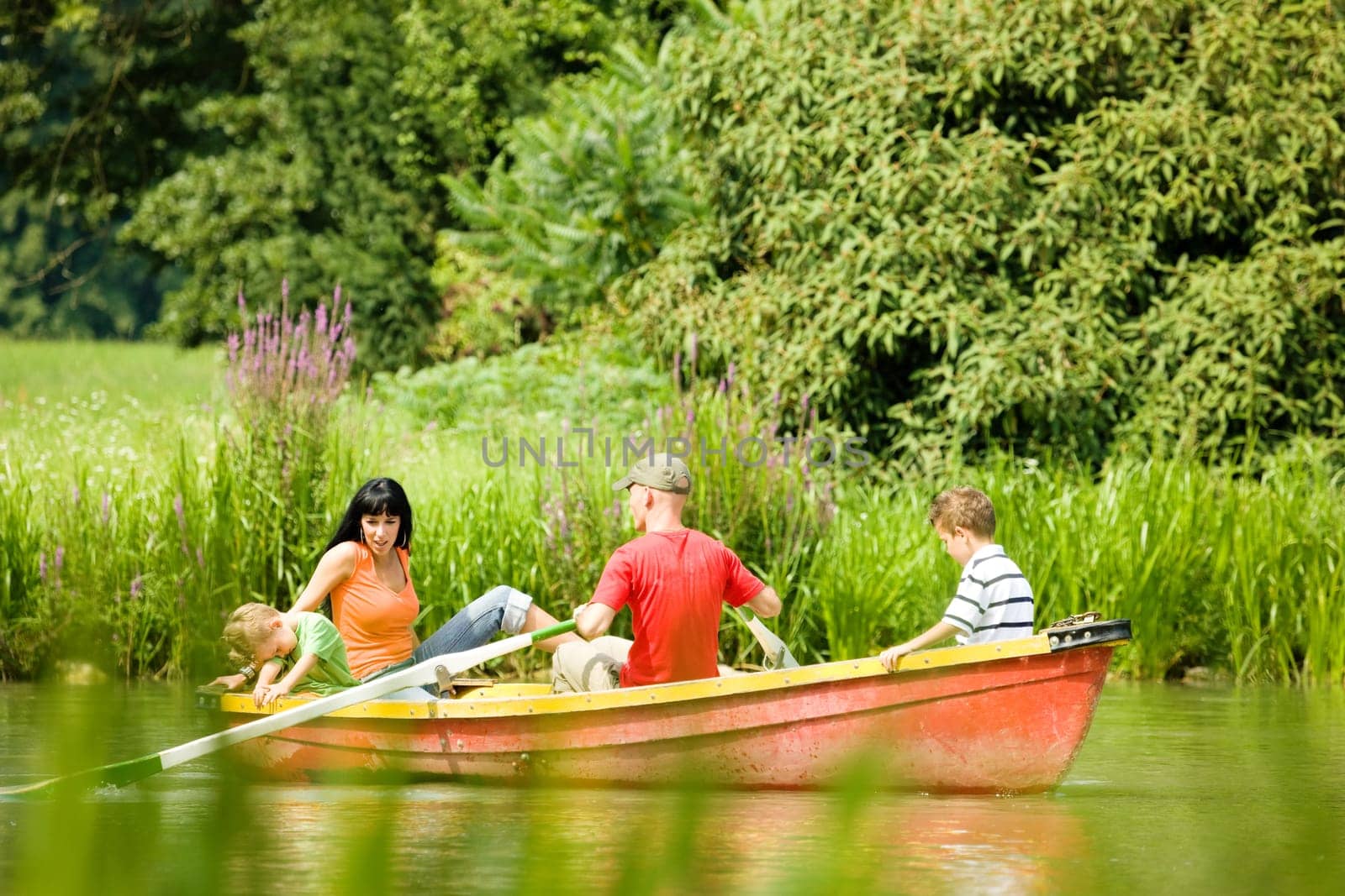 Family goes on boat trip