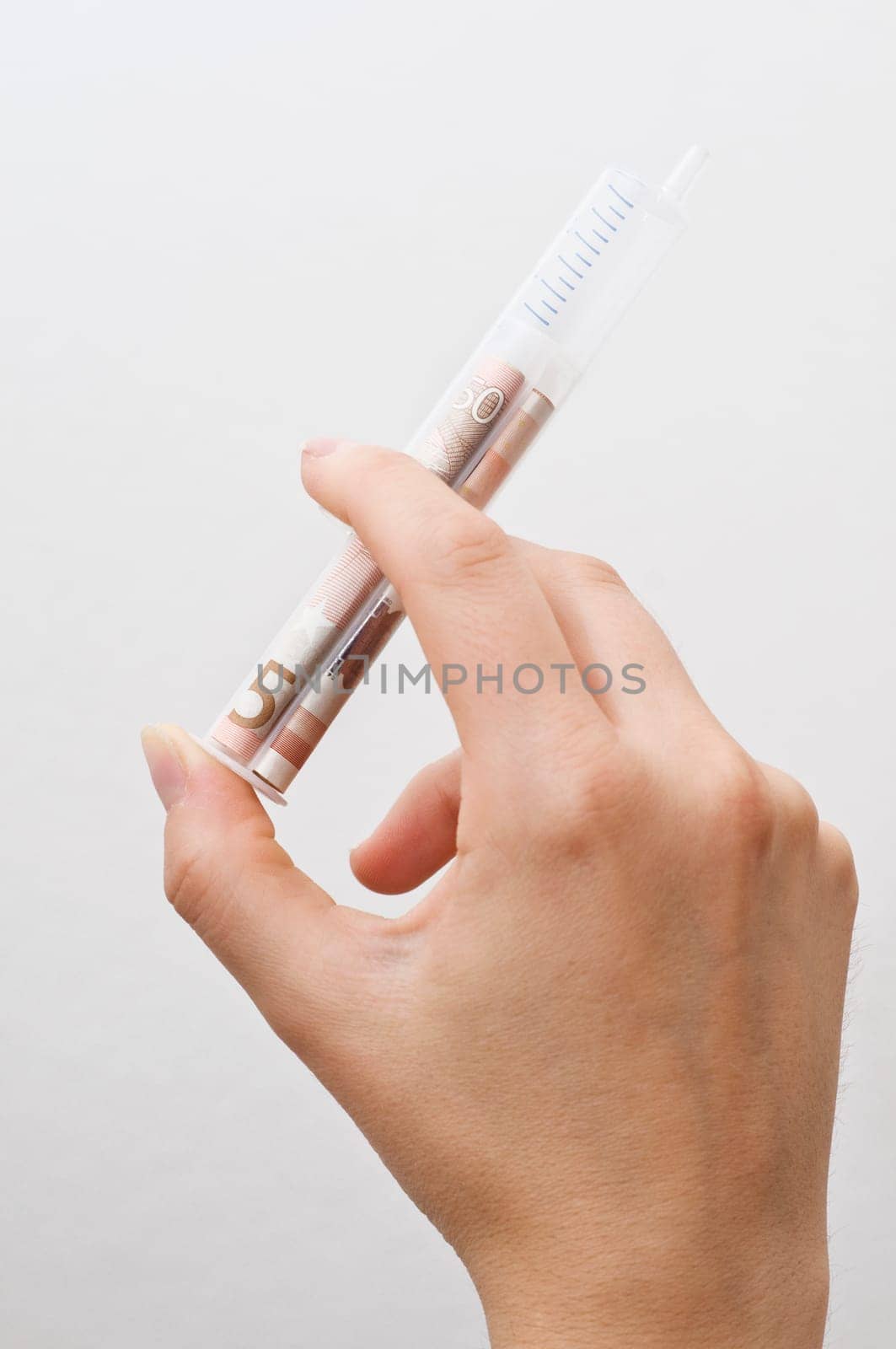 Financial injection in hand