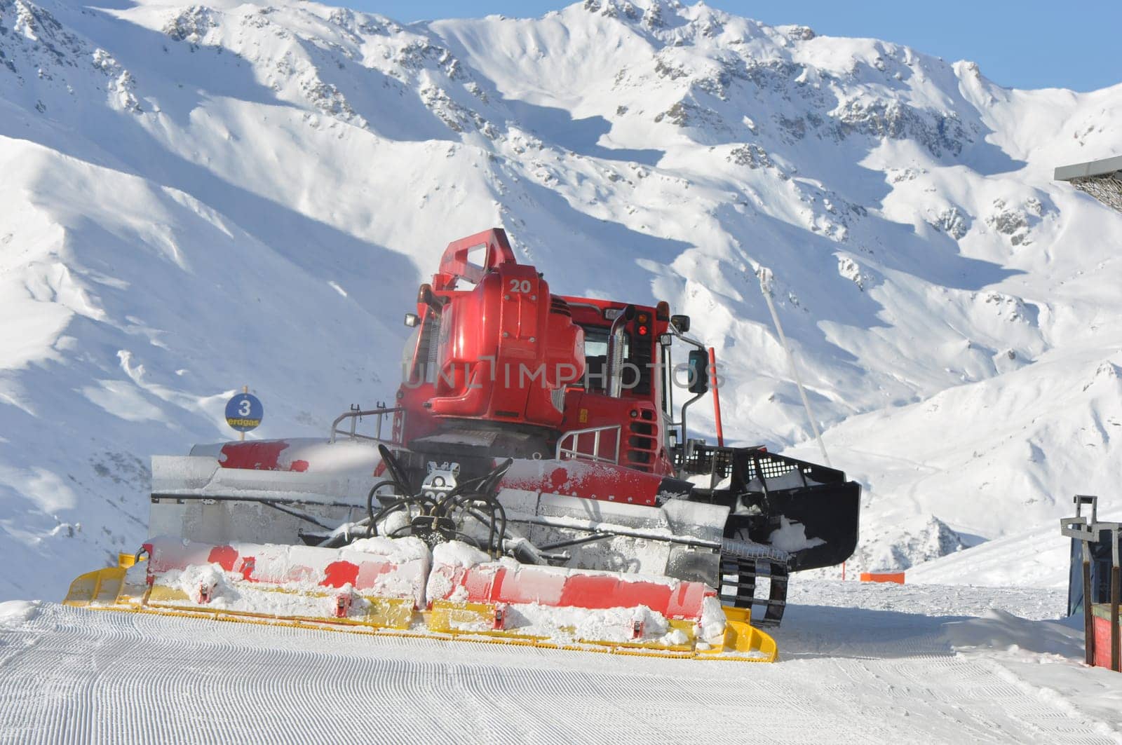 Slopes bully