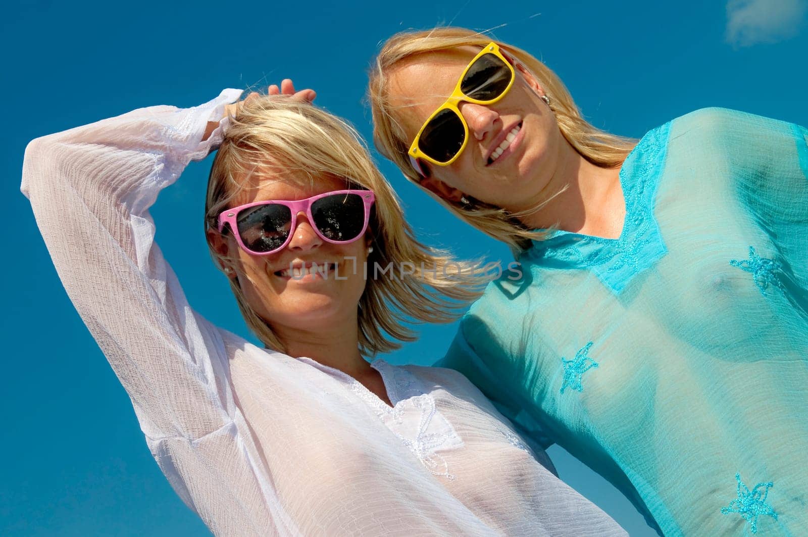 Beach Girls