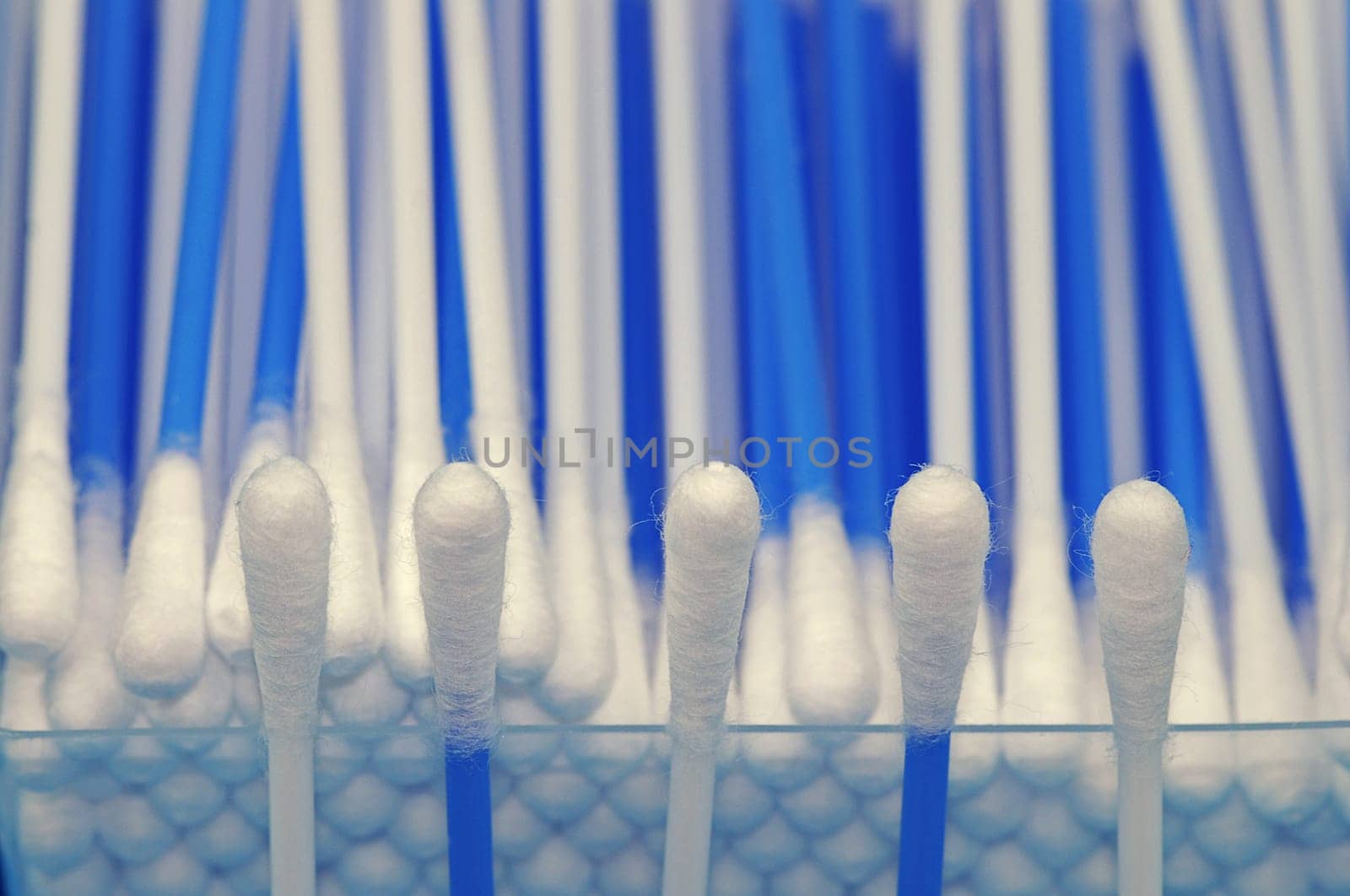 Cotton swab