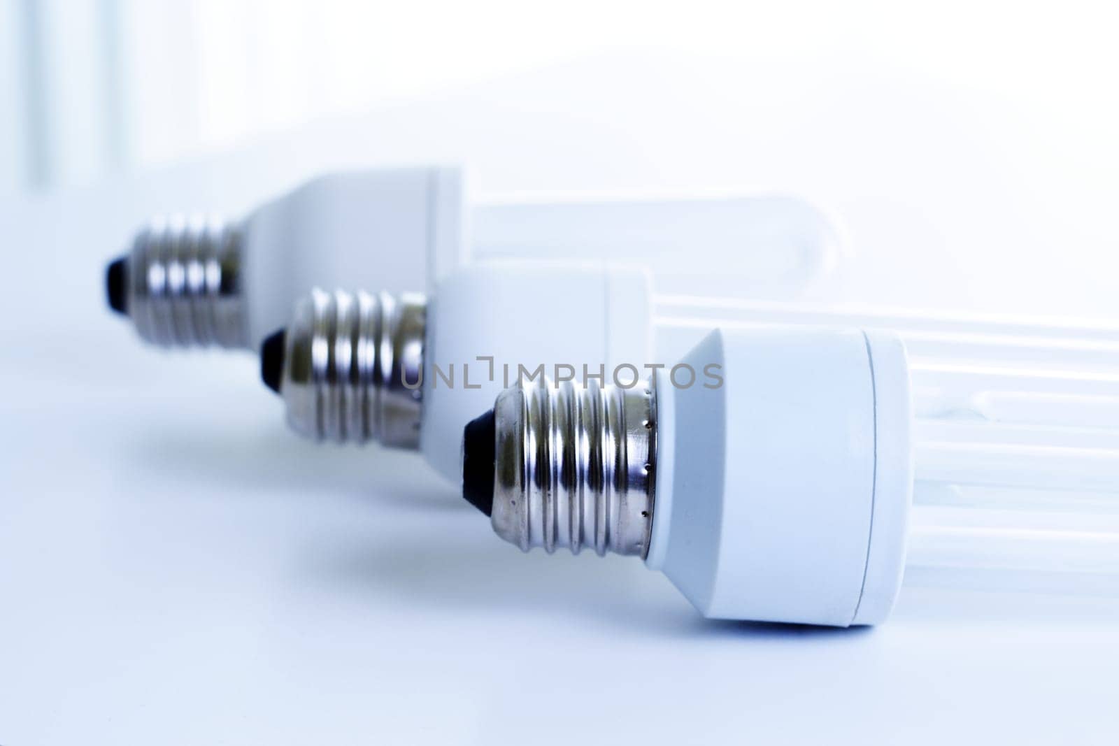 Energy-saving lamp