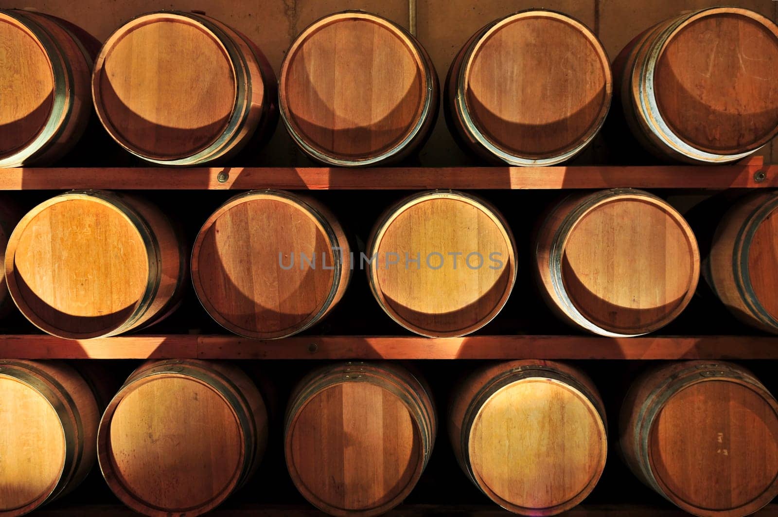 Winemaking barrels