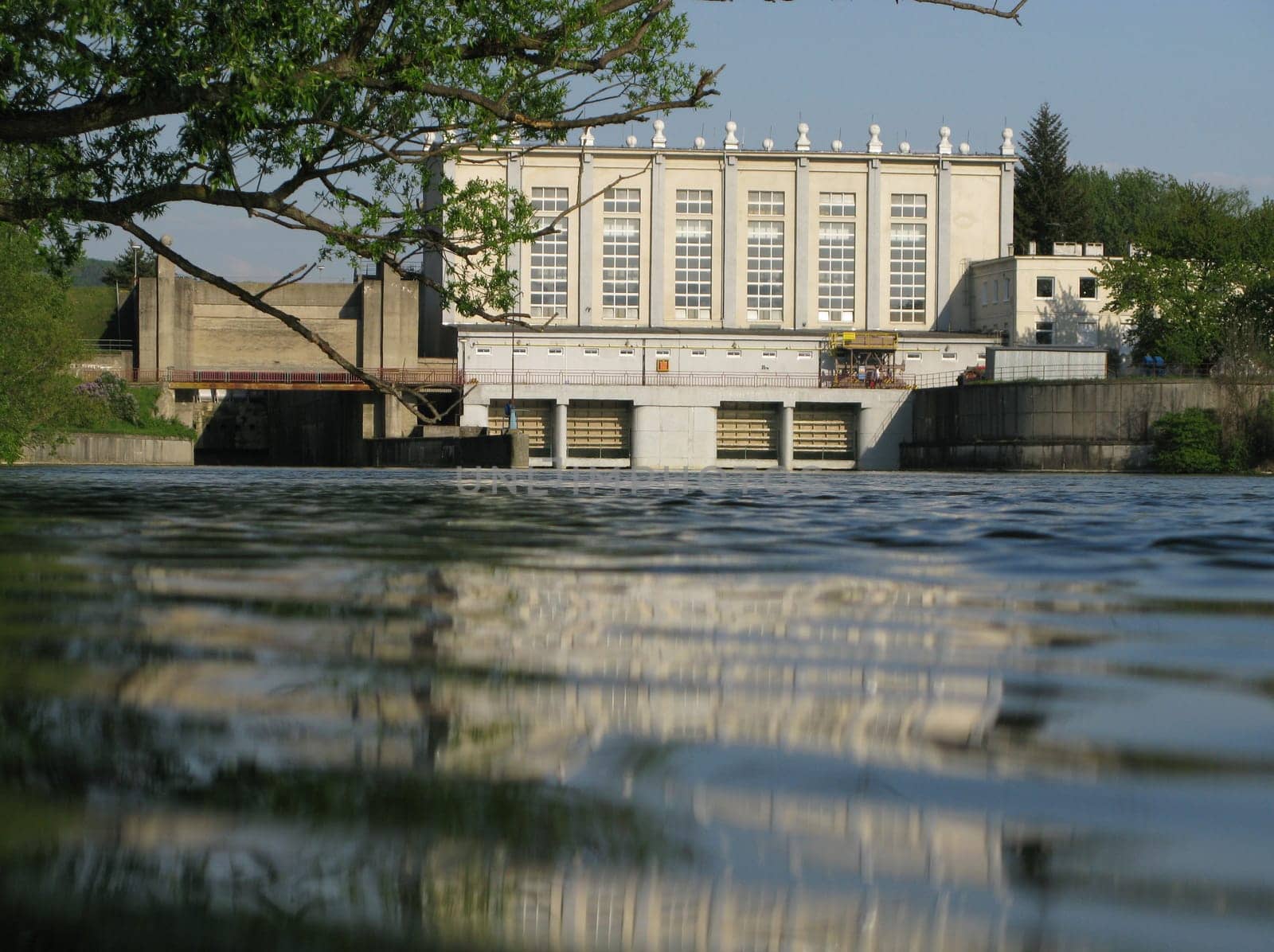 Hydroelectric powerhouse