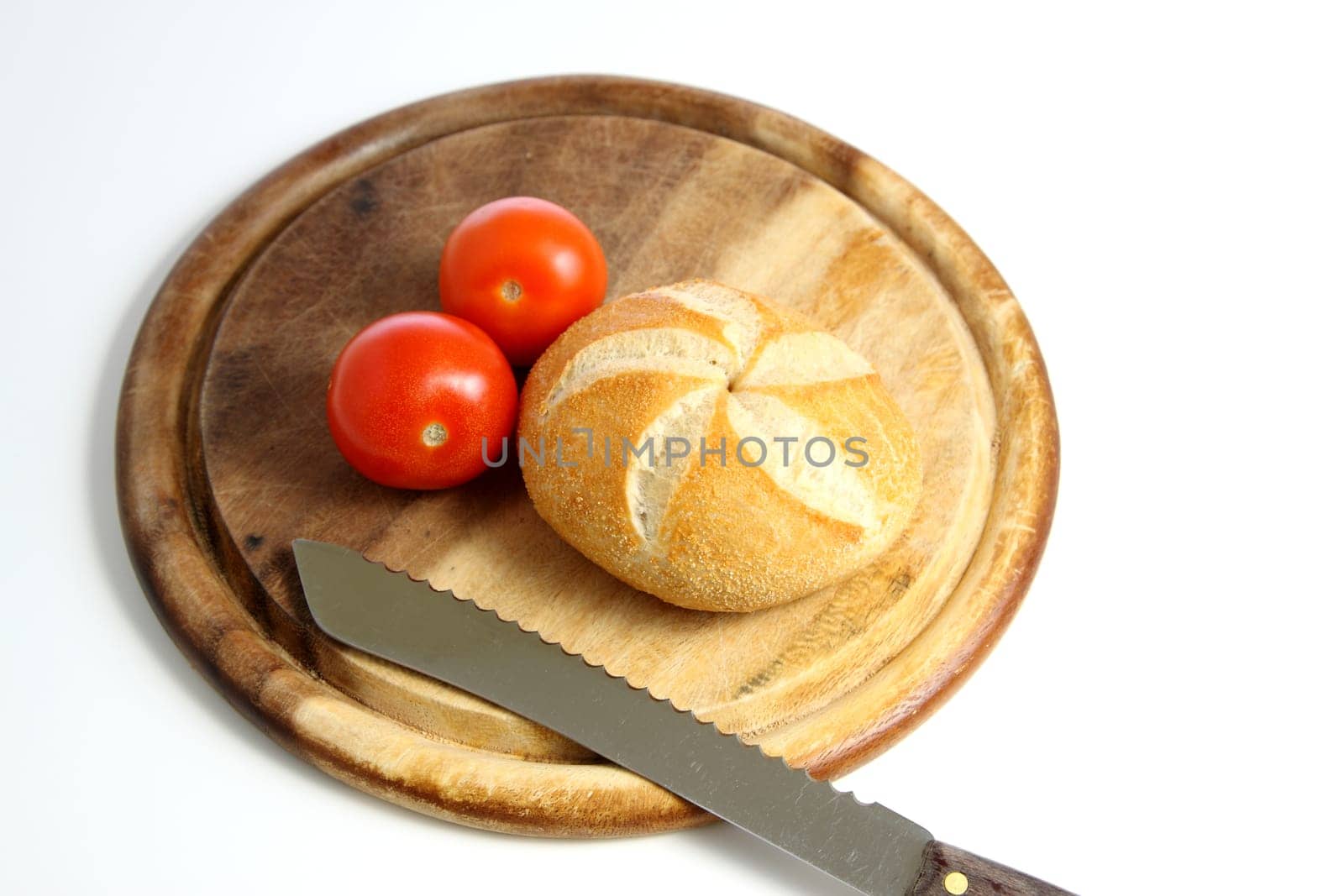 Bread roll with tomatoes