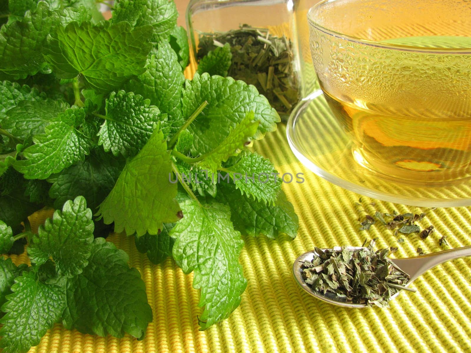 Tea with lemon balm