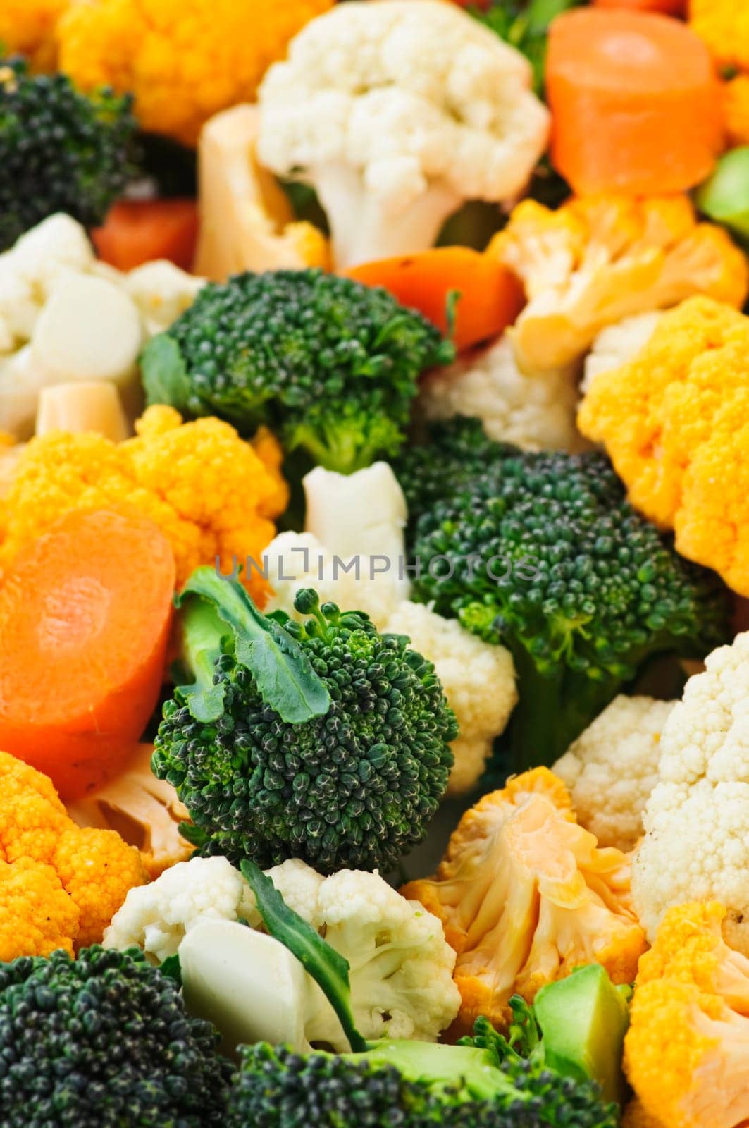 Broccoli cauliflower and carrots