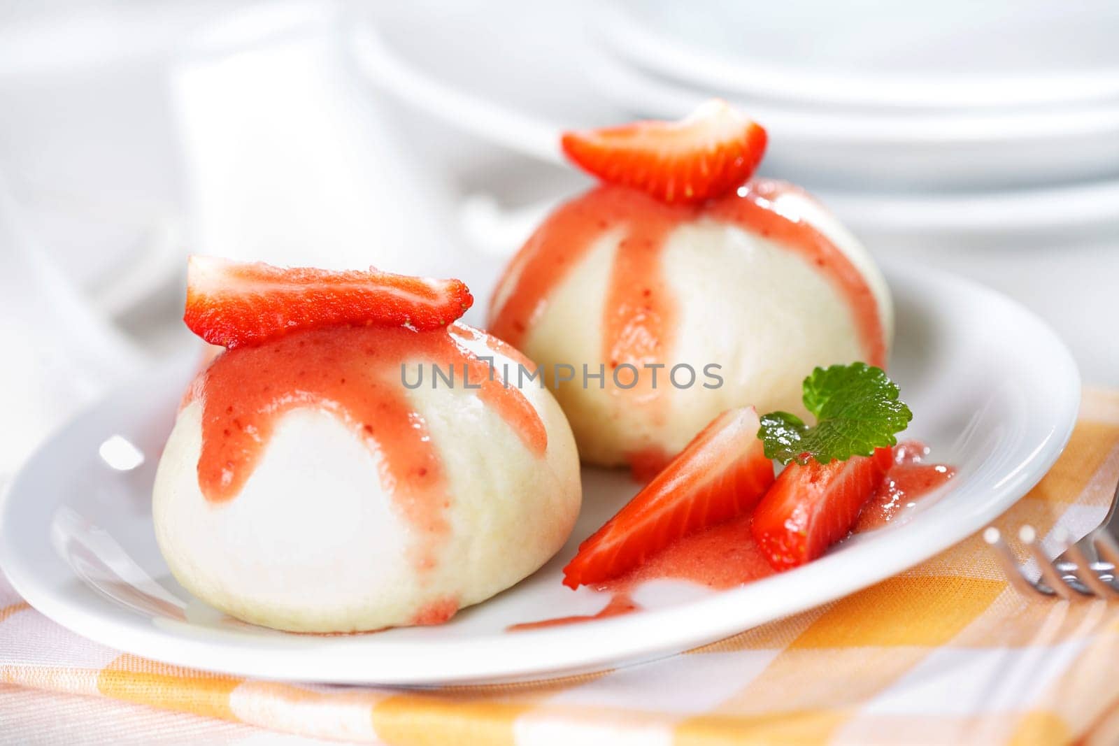 Dumplings with strawberry - knoedel