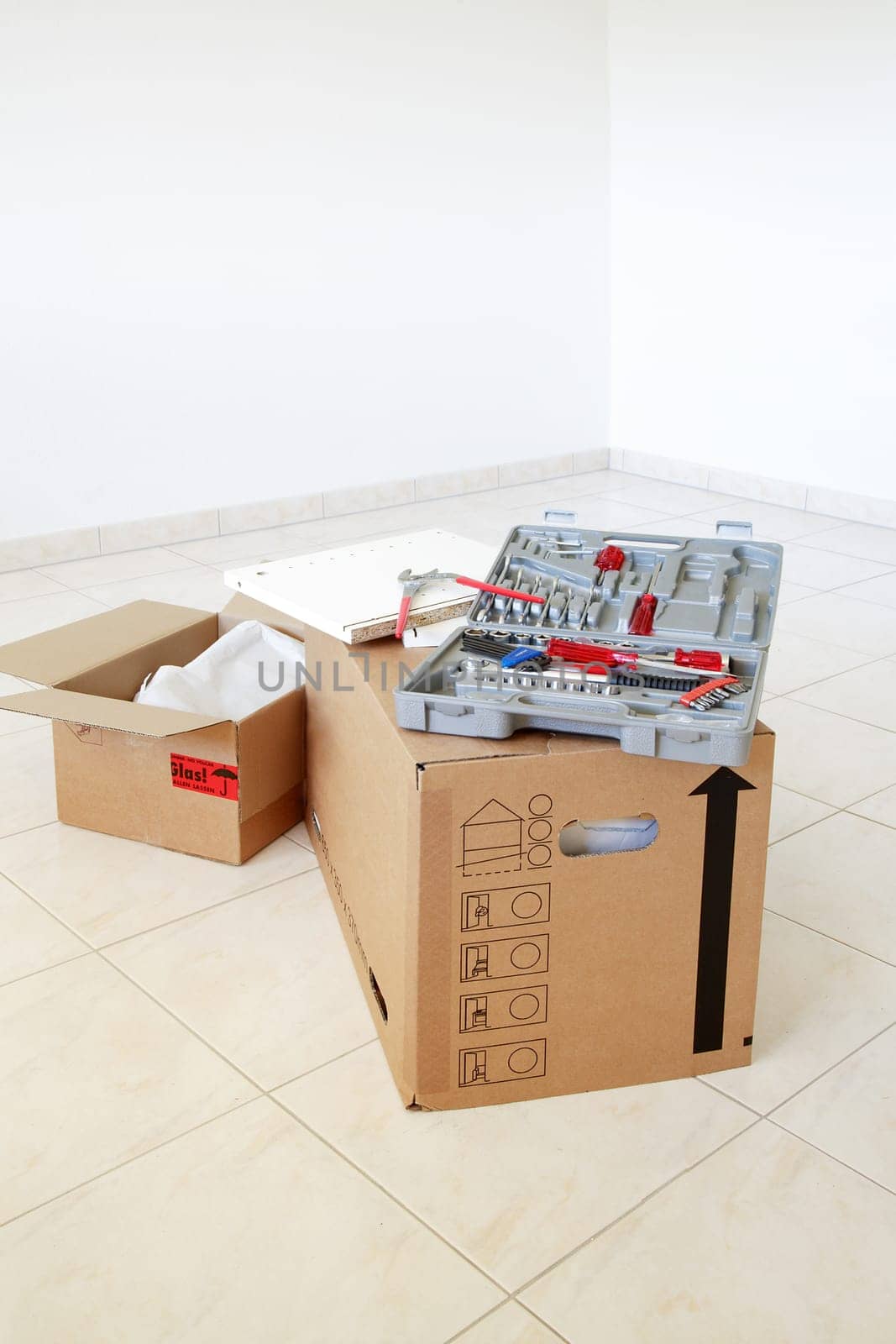Concept of moving and assembling