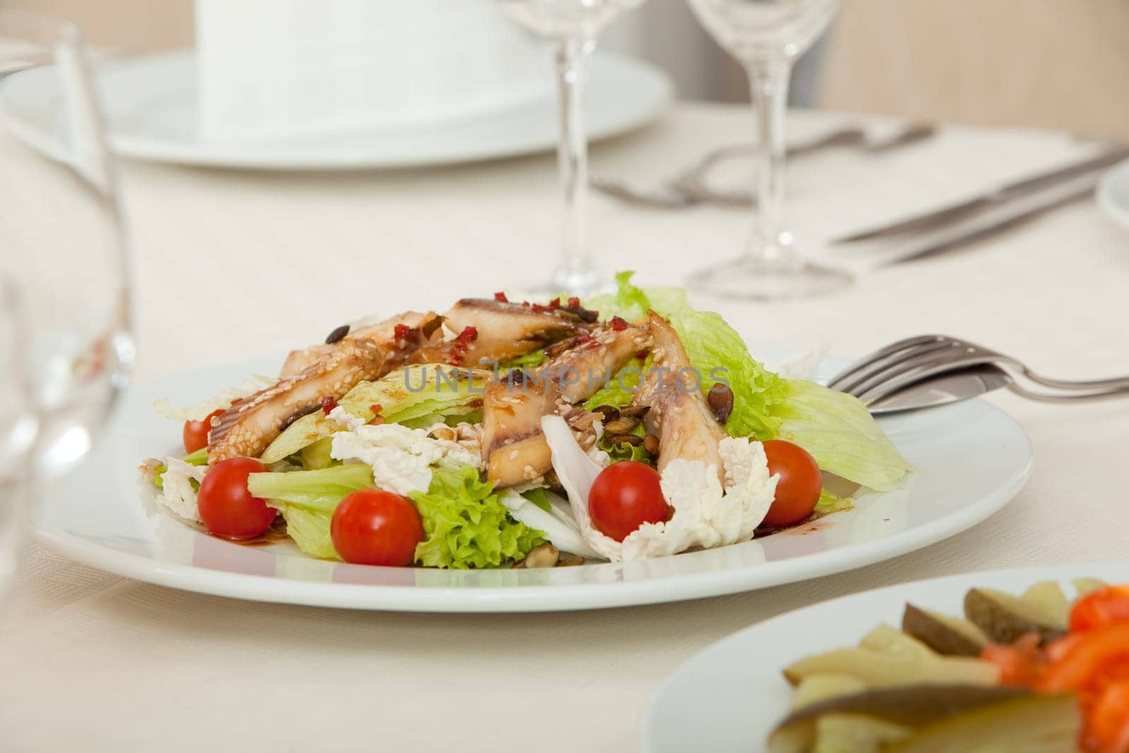 served restaurant table
