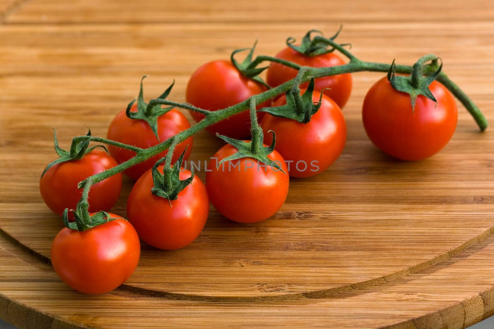 Vine tomatoes