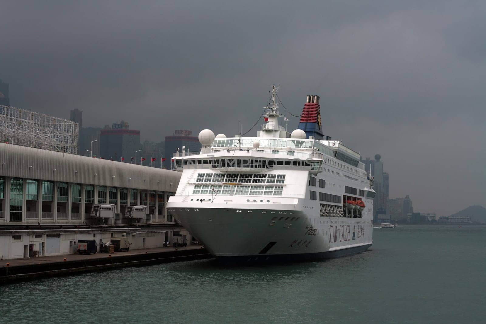 Cruise Ship