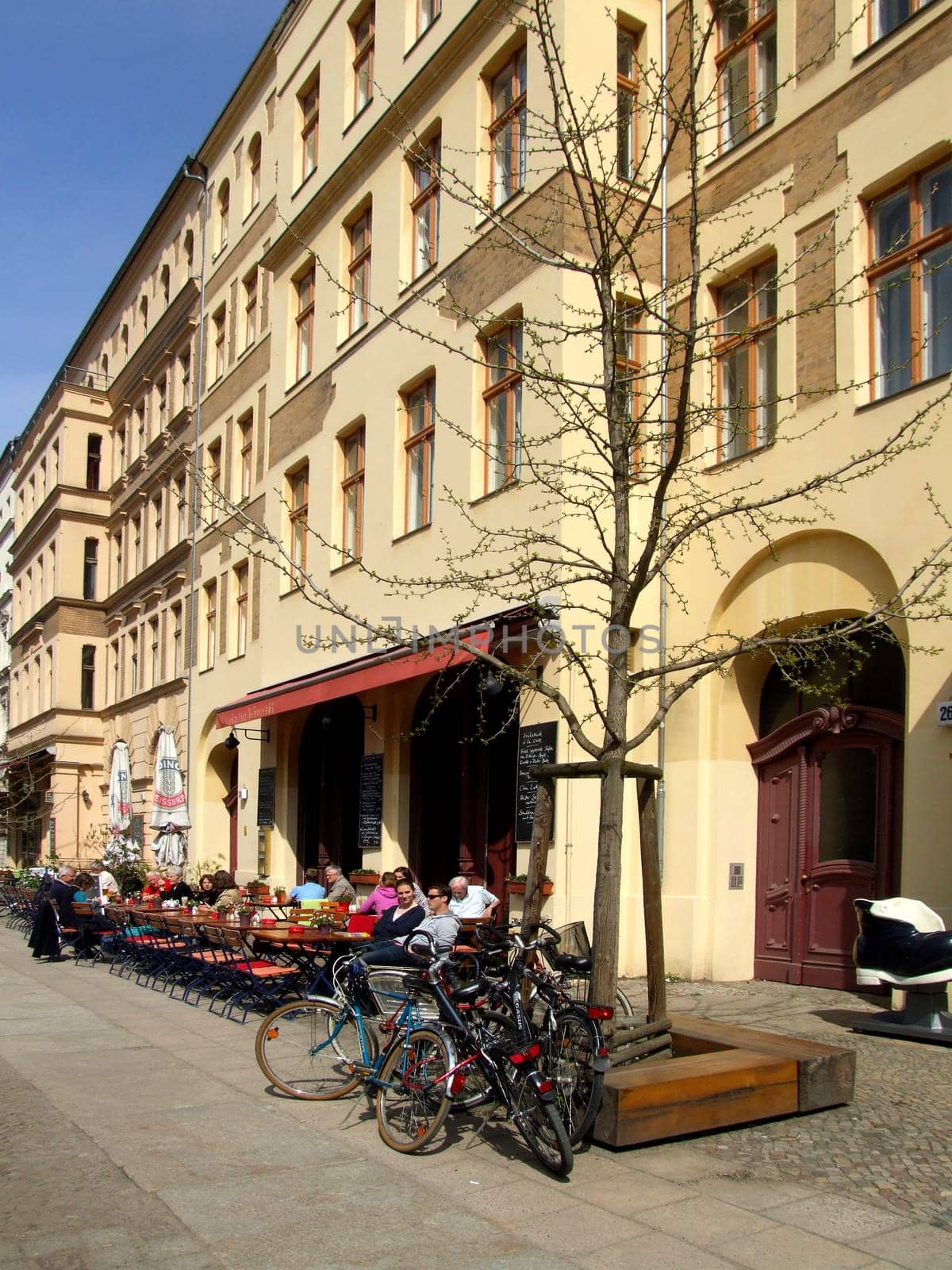 Street café