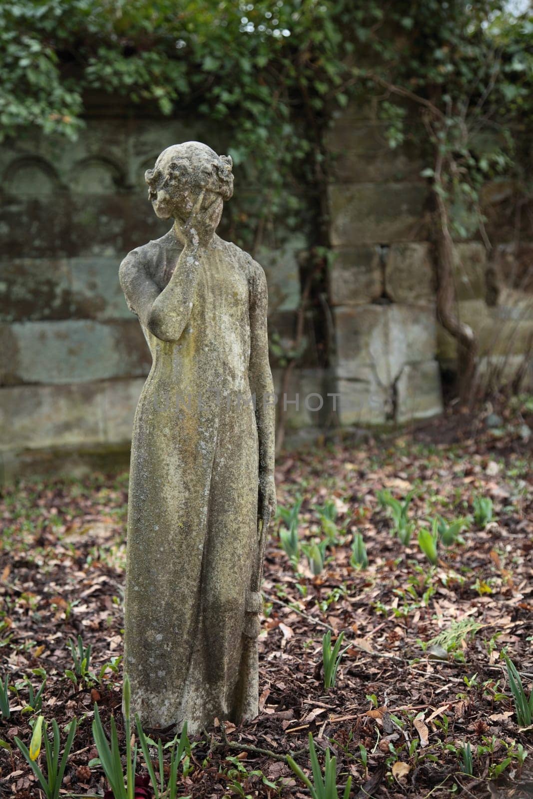 Mourning Angel