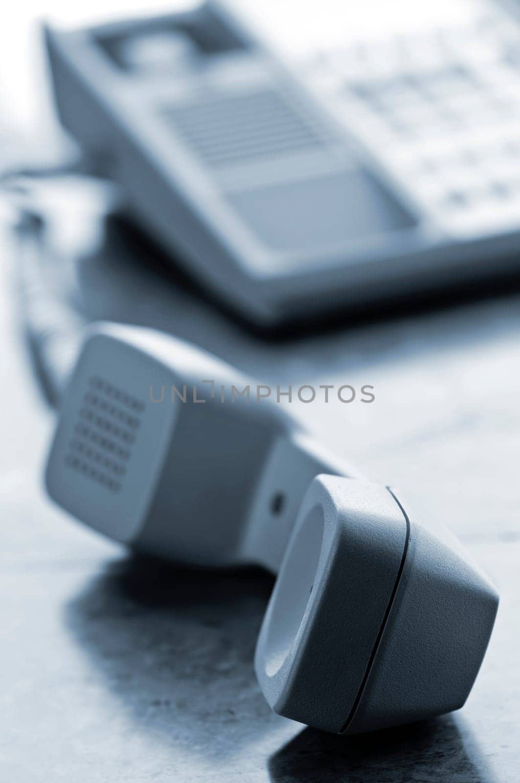 Desk telephone off hook