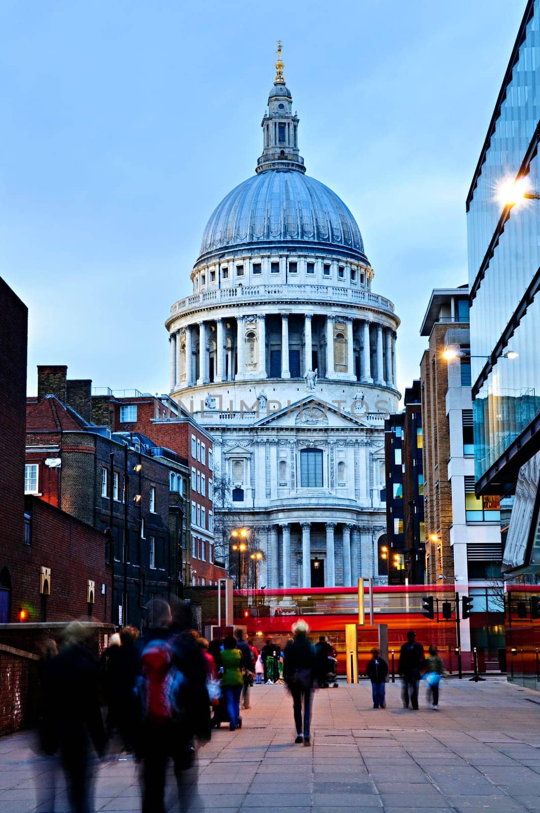 St. Pauls Cathedral London at dusk
