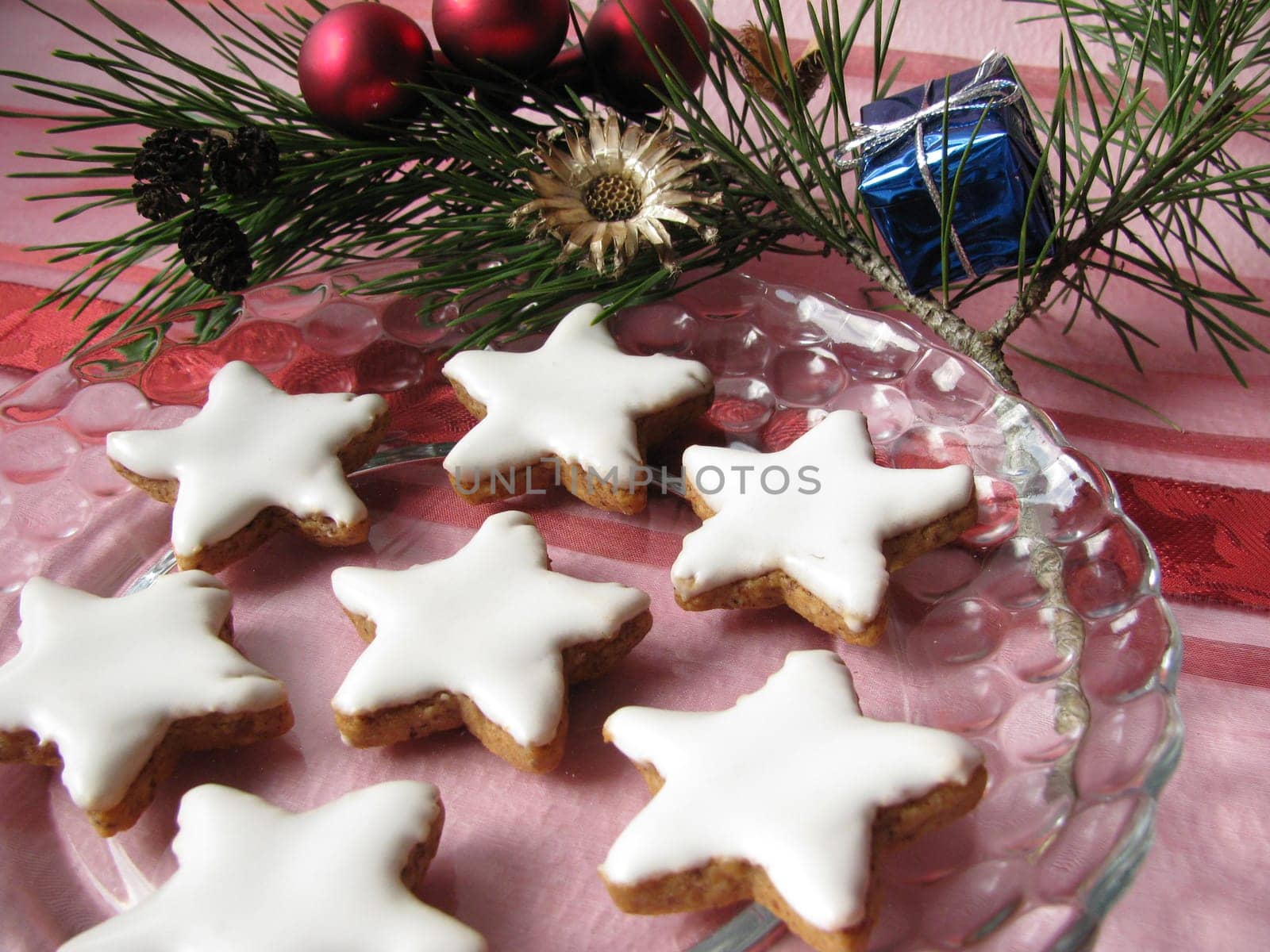 Cinnamon Stars