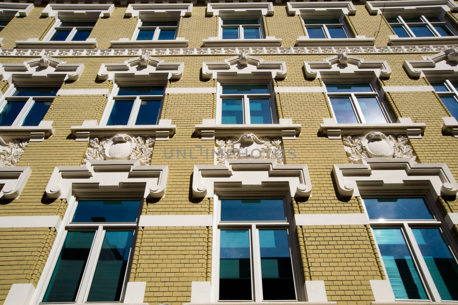 Oslon building