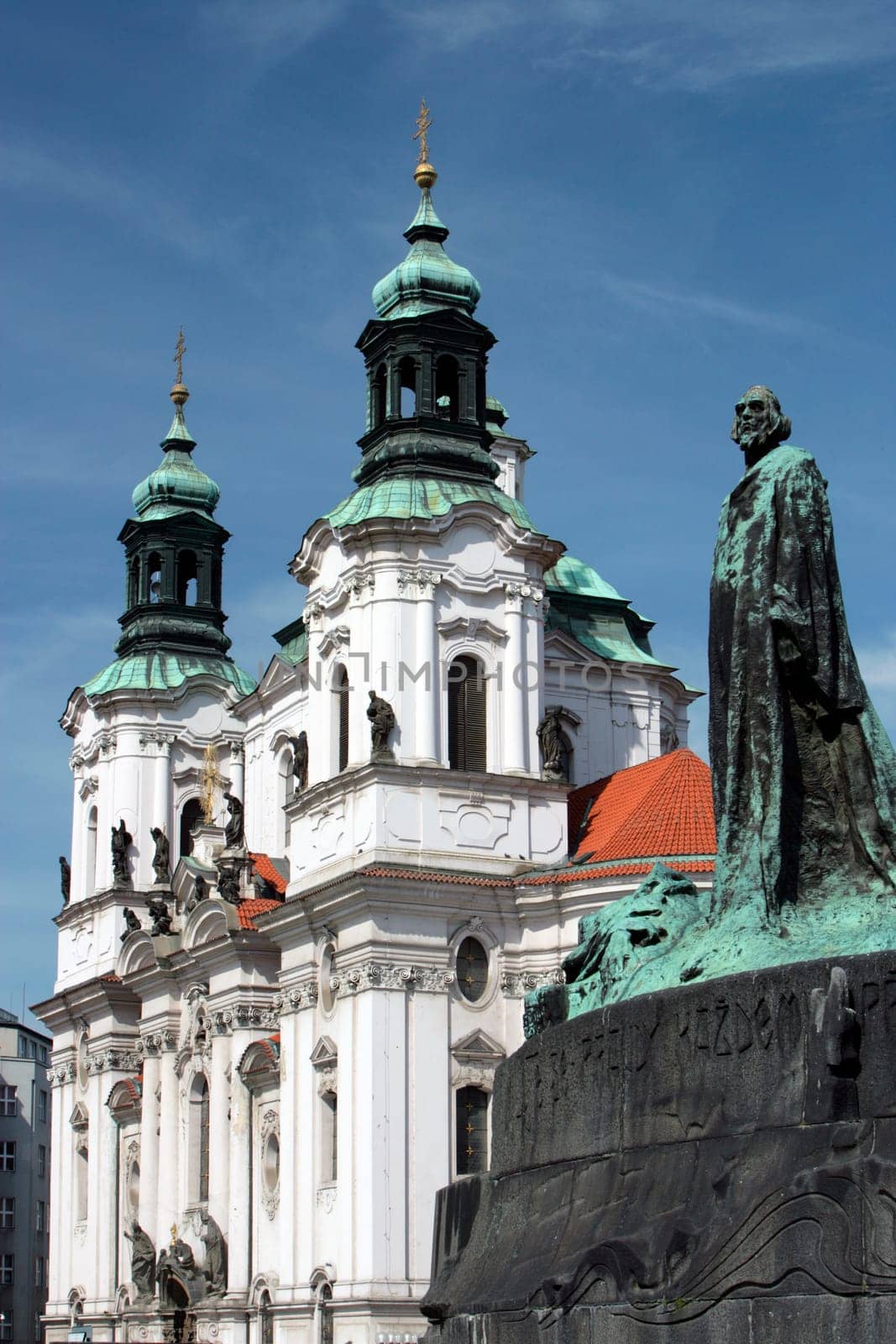 Overshadower Of Prague