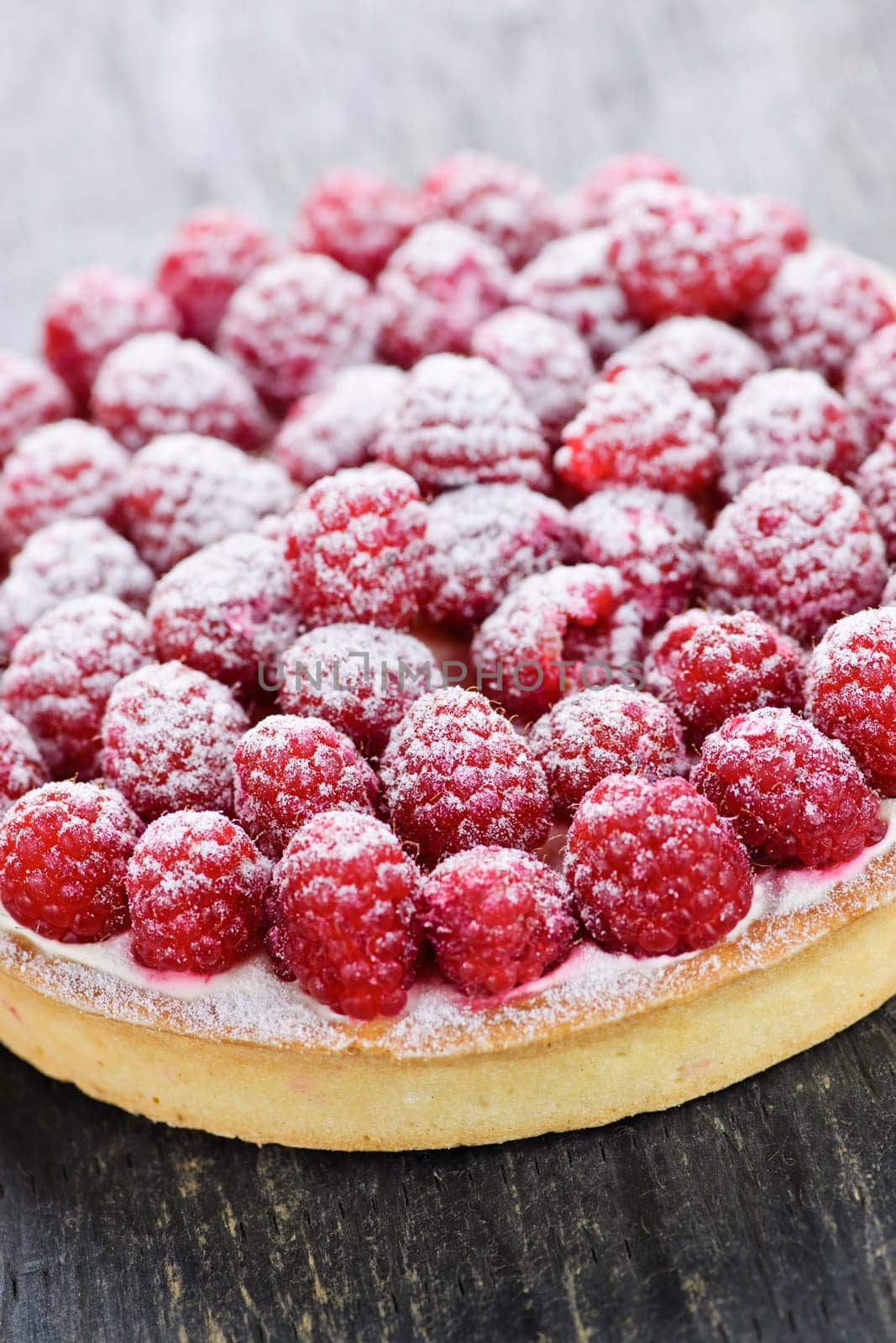 Raspberry tart