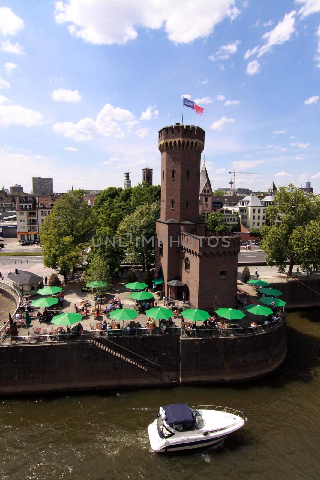 Outdoor gastronomy at the Malakoff Tower