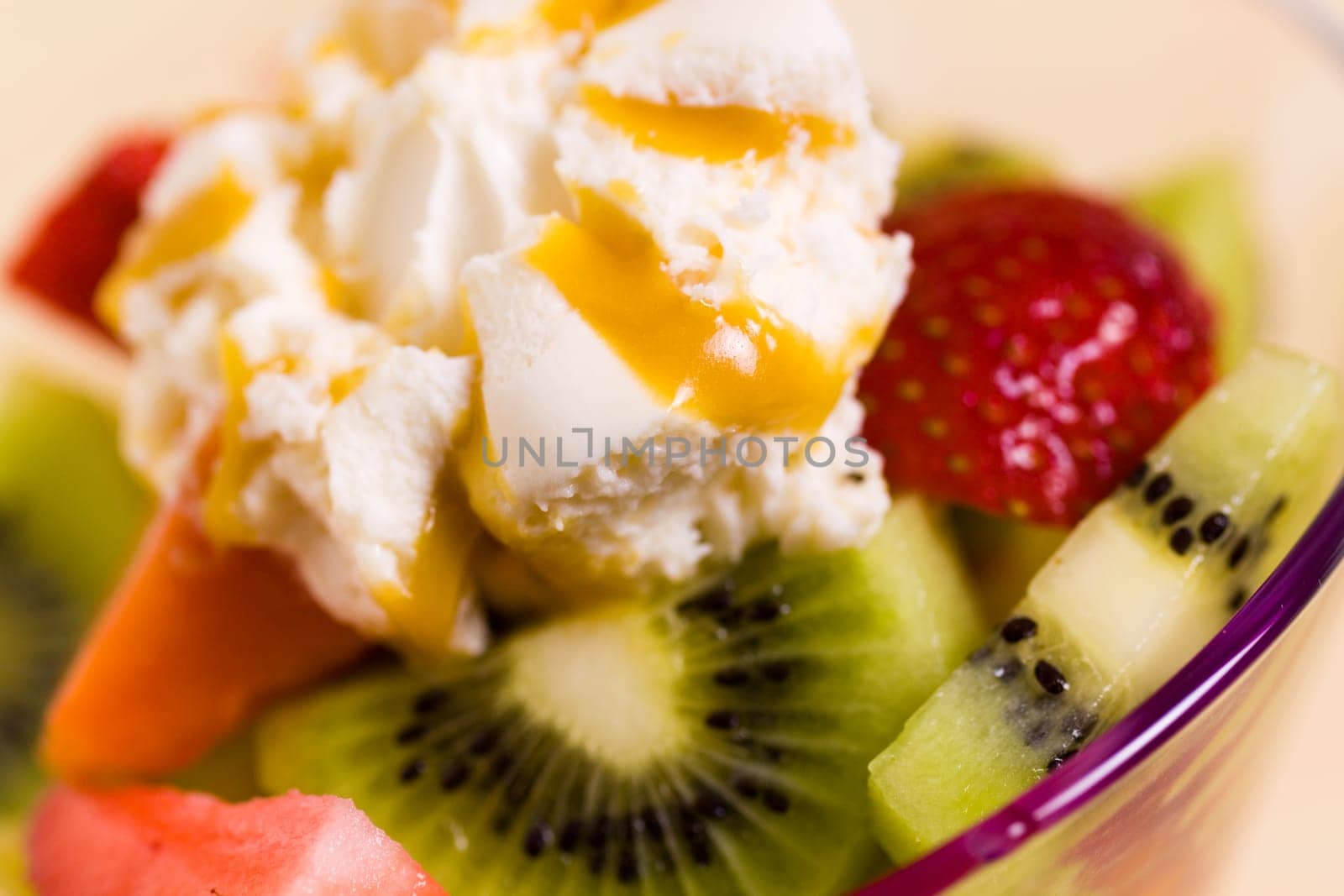 Fruit salad,mixed - with caramel egg