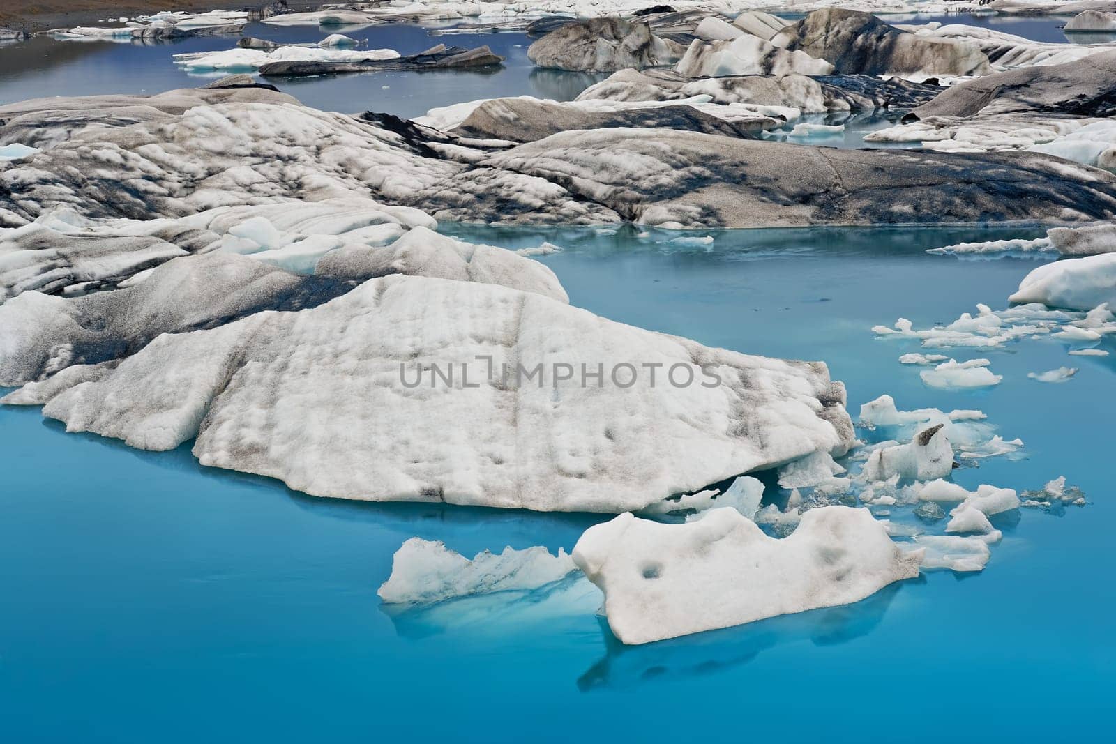 Jokulsarlon Glacial Lagoon, Vatnajokull, Iceland