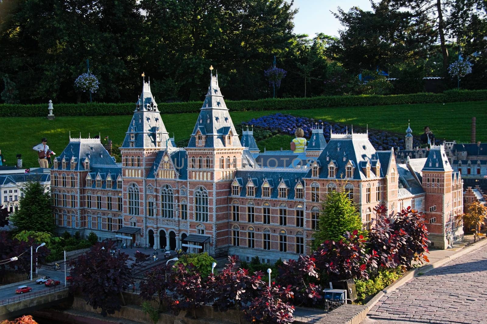 Evening light in Madurodam 2007