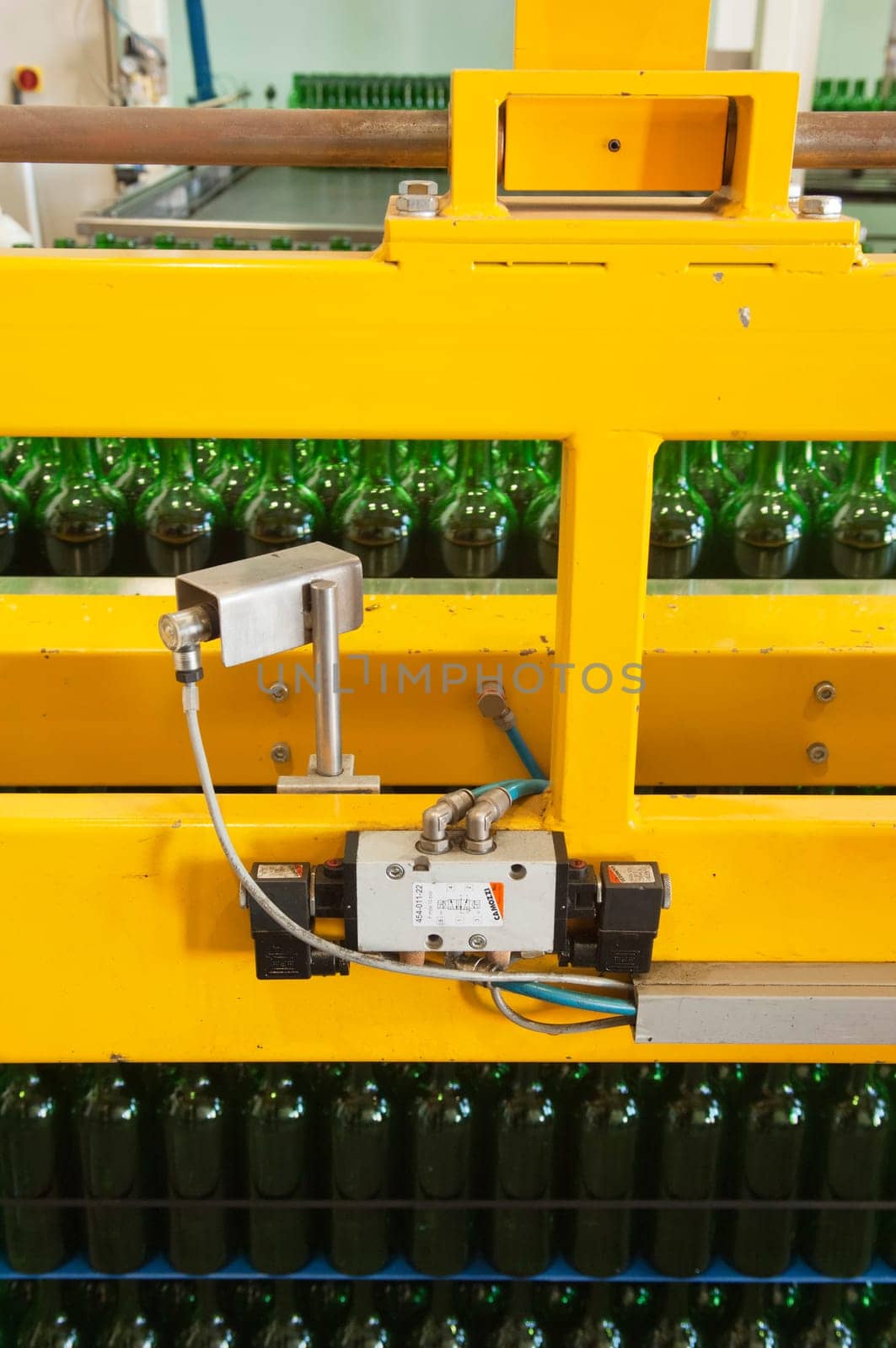 Winery automated bottling