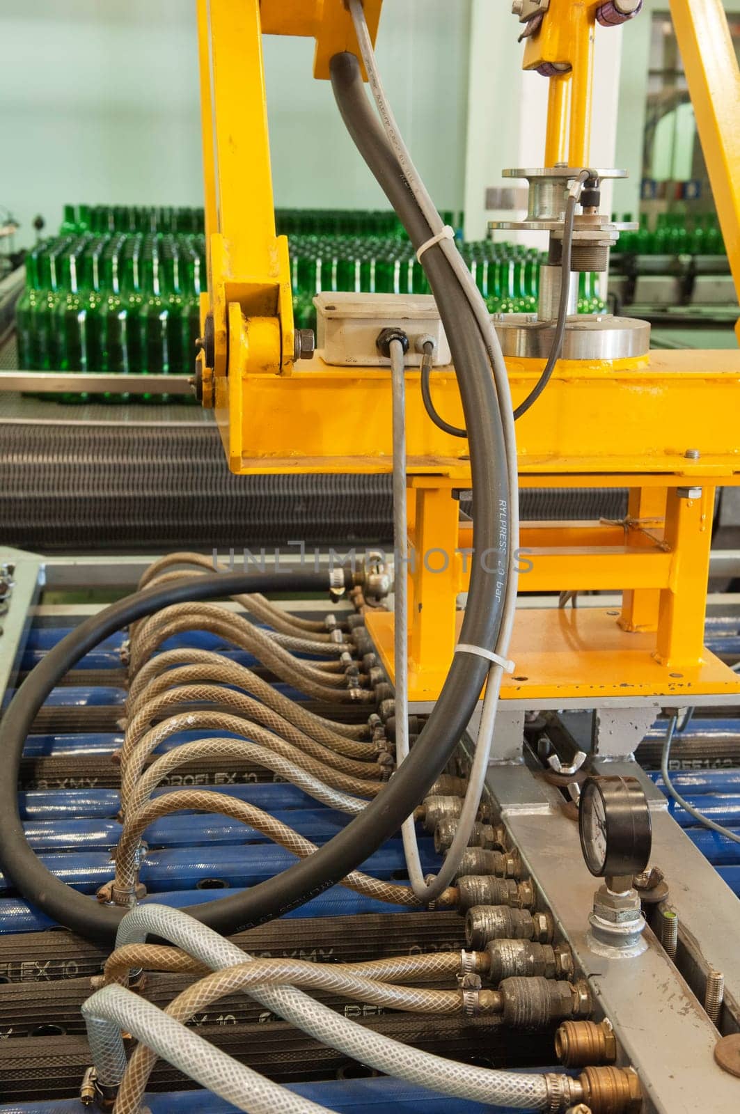 Winery automated bottling
