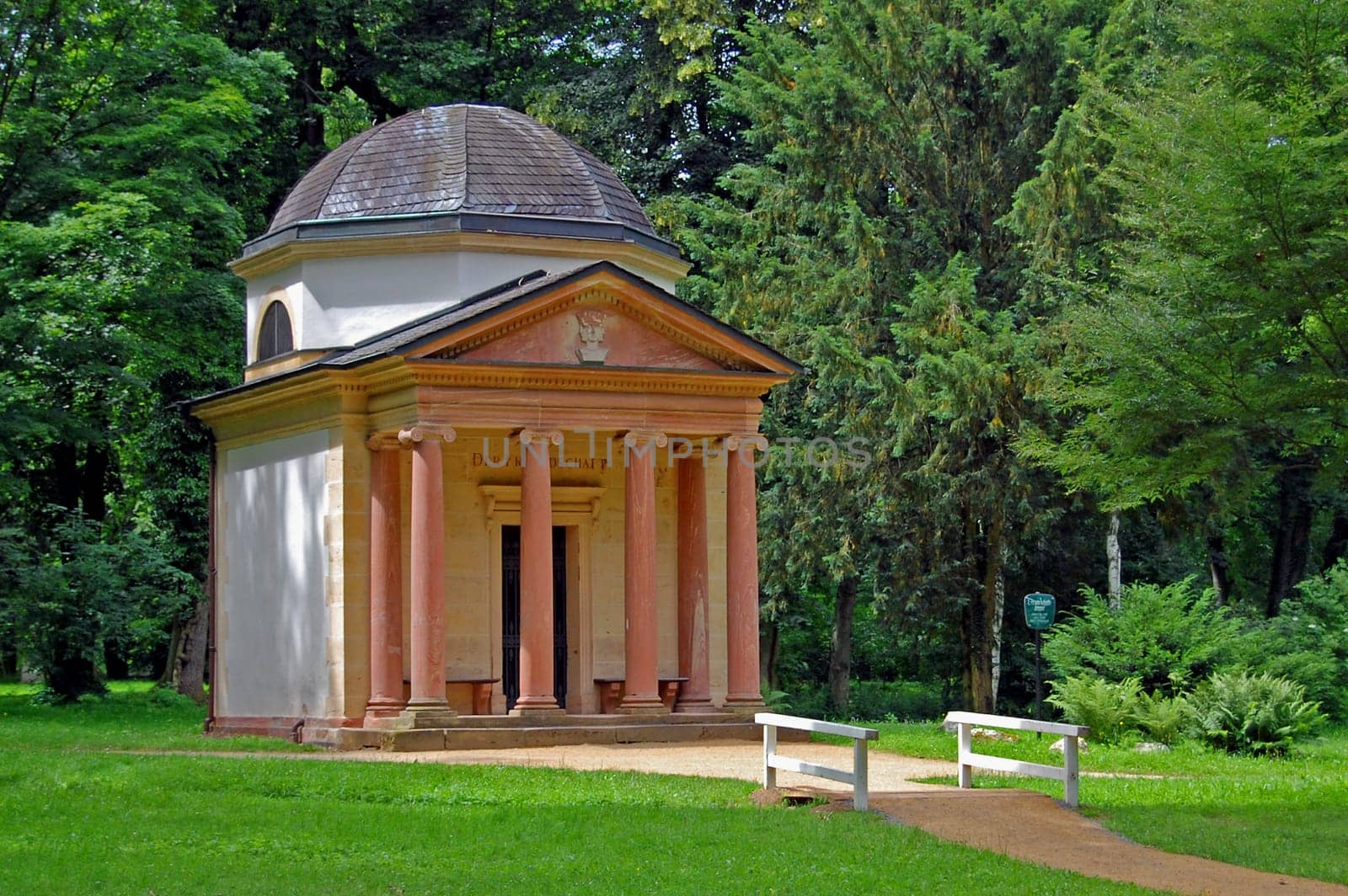 Temple of Friendship built 1786 - 1788. Schönbuschpark Aschaffenburg