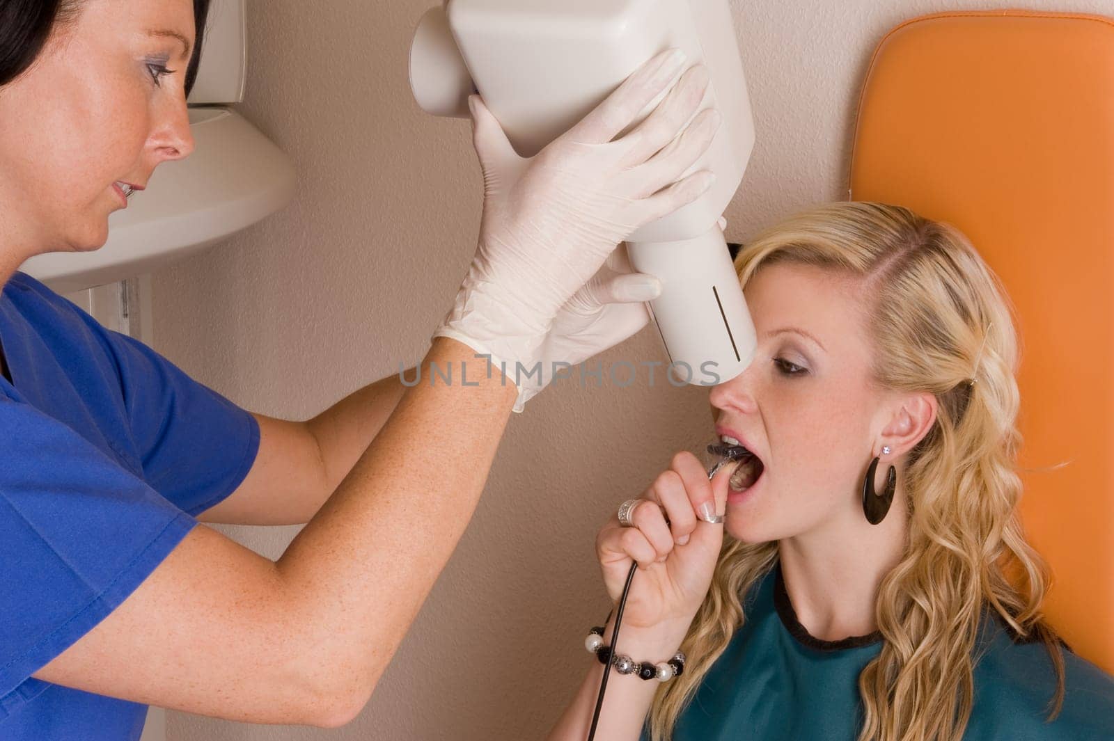 Dentist